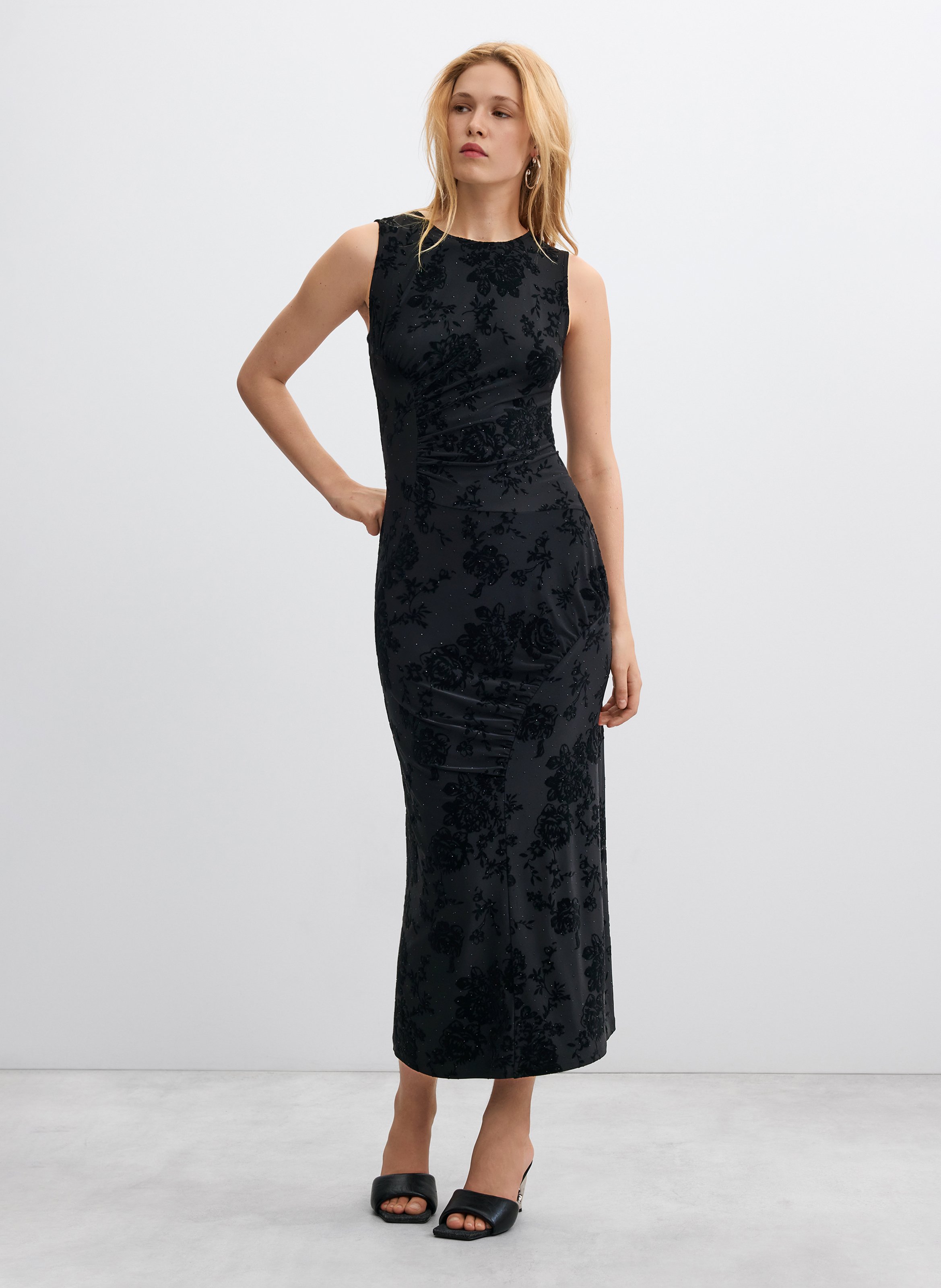 Robe longue sans manches en jacquard DESIGUAL Noir