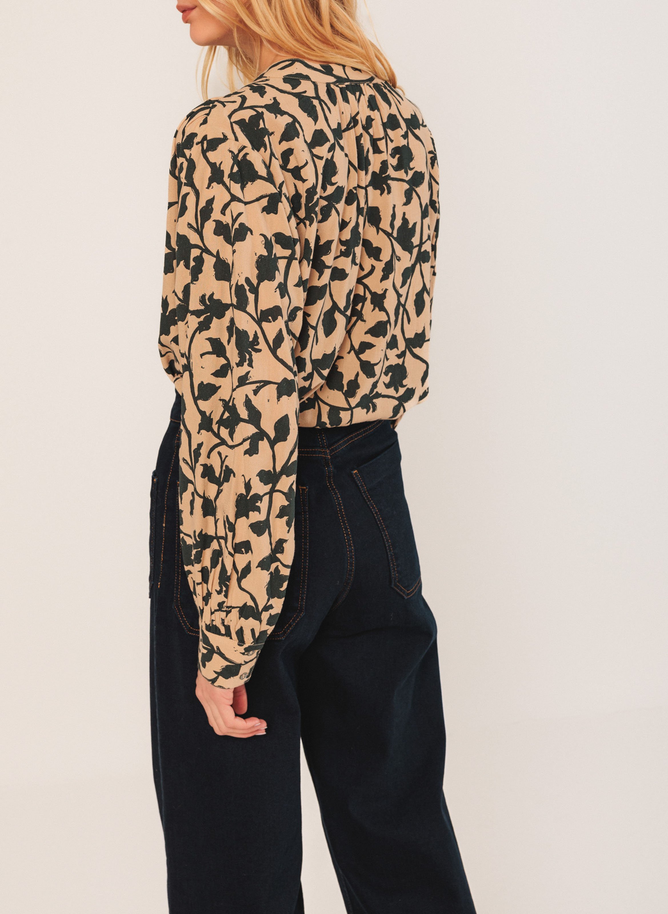 Blouse ample col mao imprimé floral INDI & COLD Beige