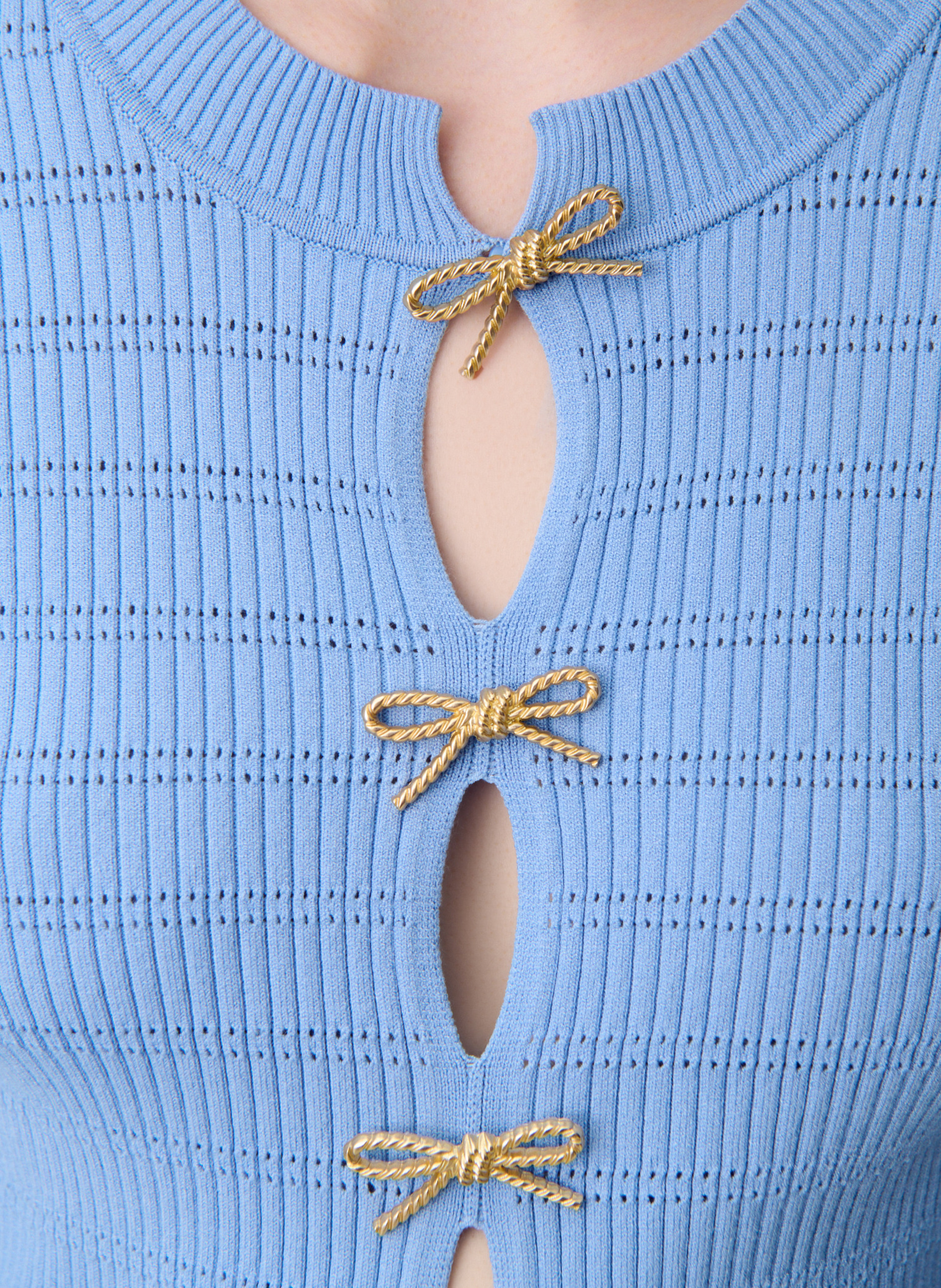 Pull ajusté à détails ajourés et nœuds CLAUDIE PIERLOT Bleu