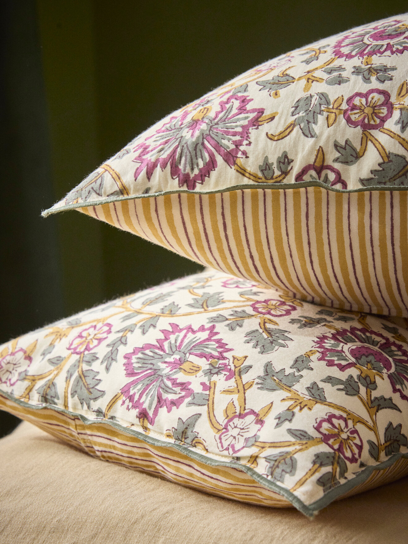 Indian floral cushion cover Beige