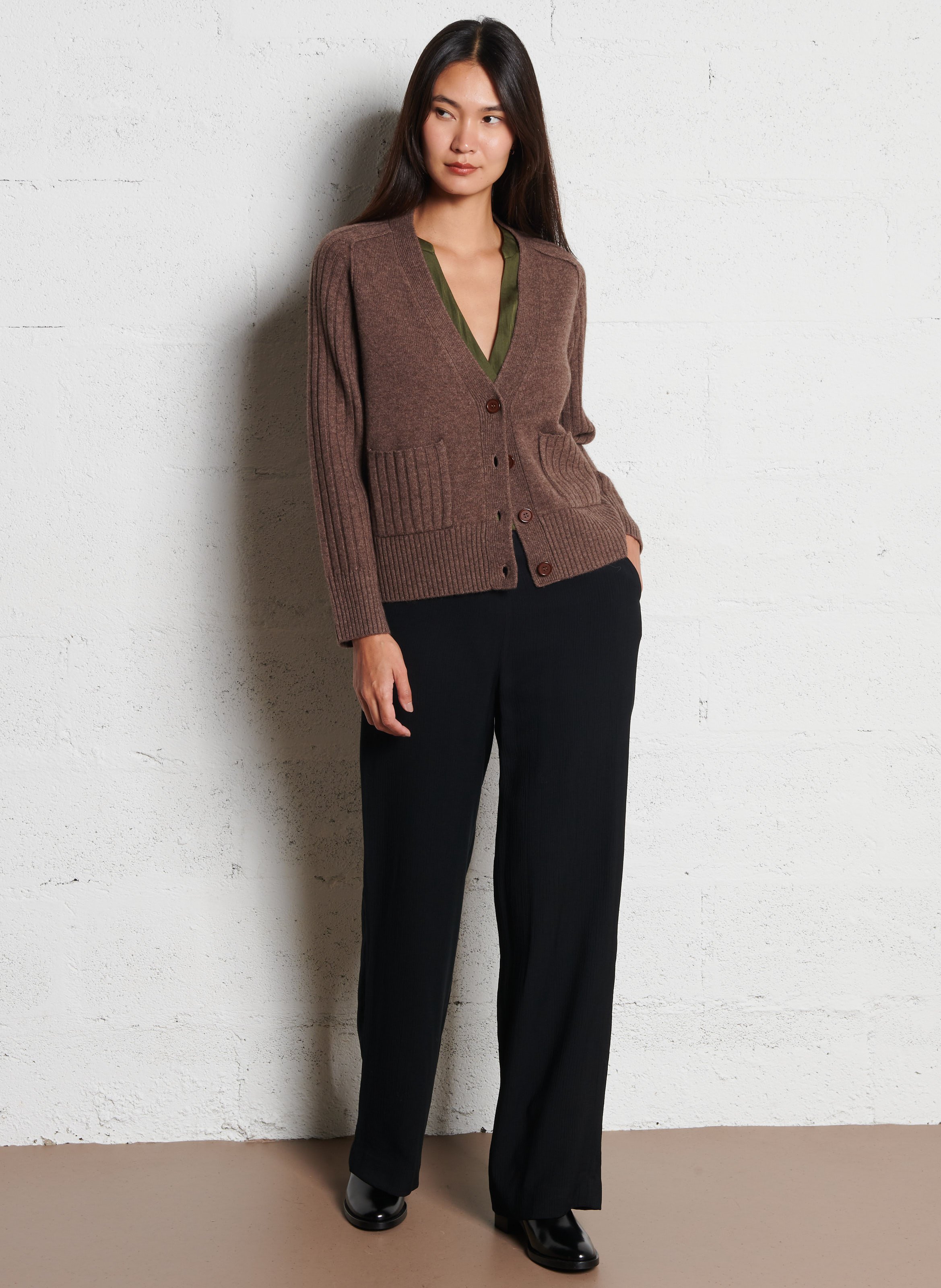 Svenland V-neck wool cardigan MAISON 123 Grey