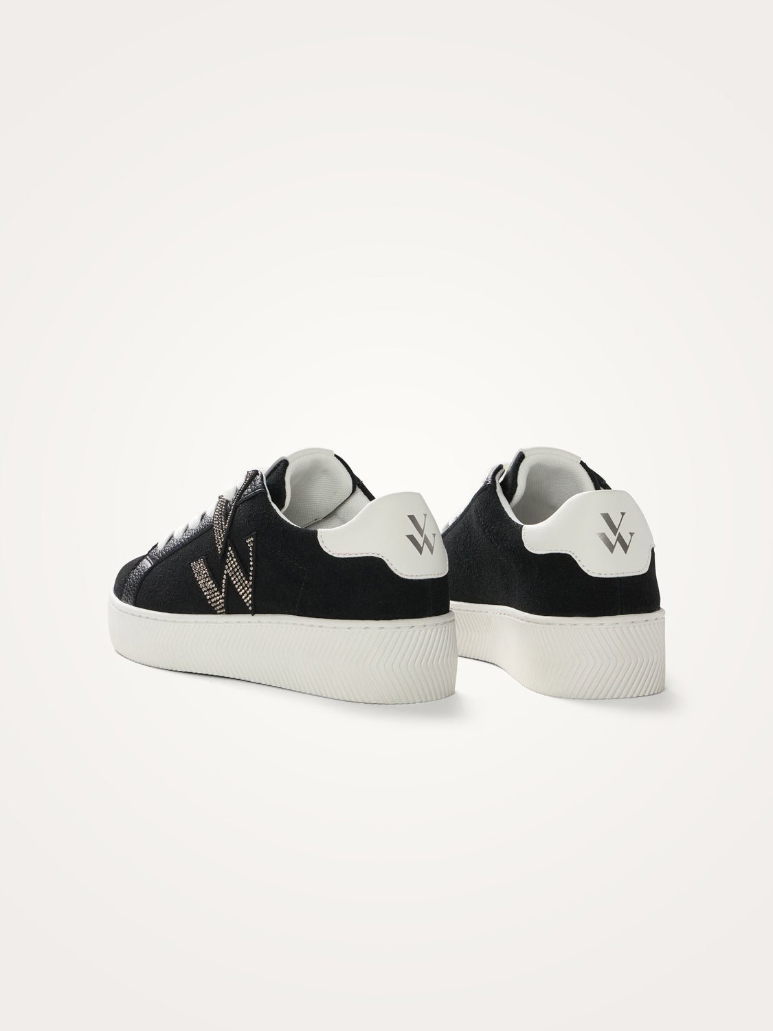 Low-top sneakers in sherpa VANESSA WU Black