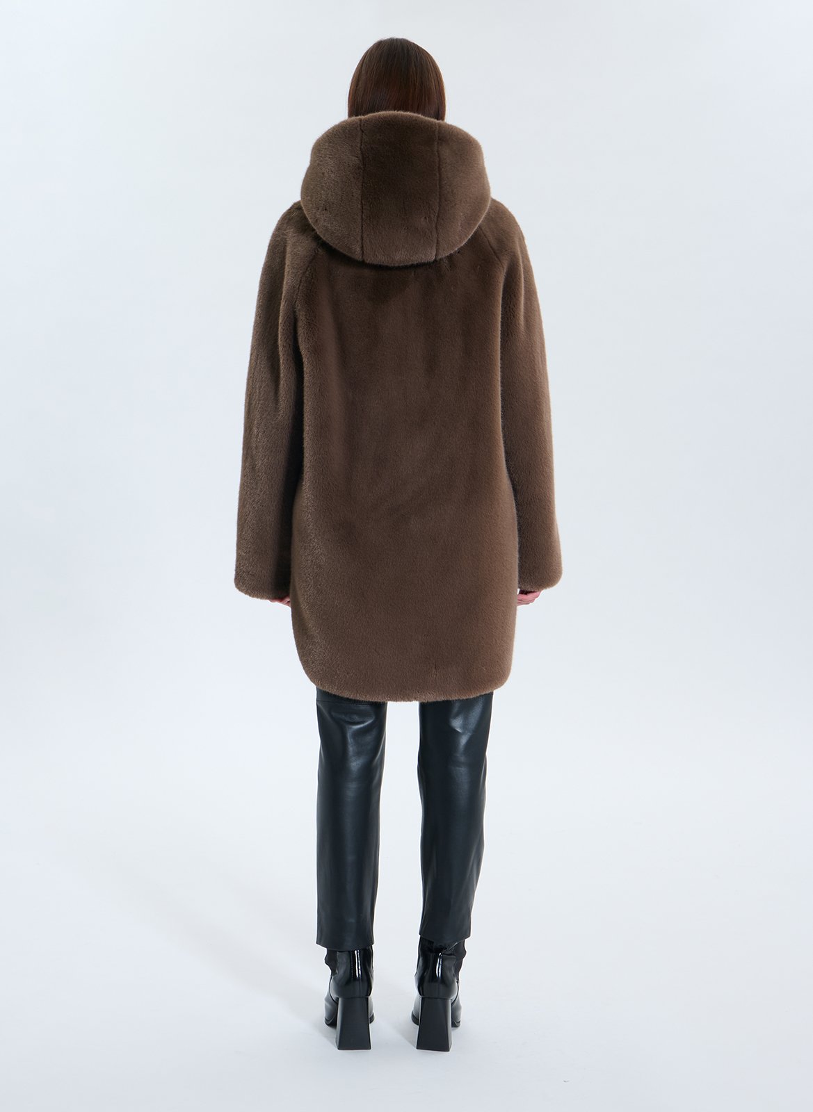 Round neck faux fur coat ZAPA Brown
