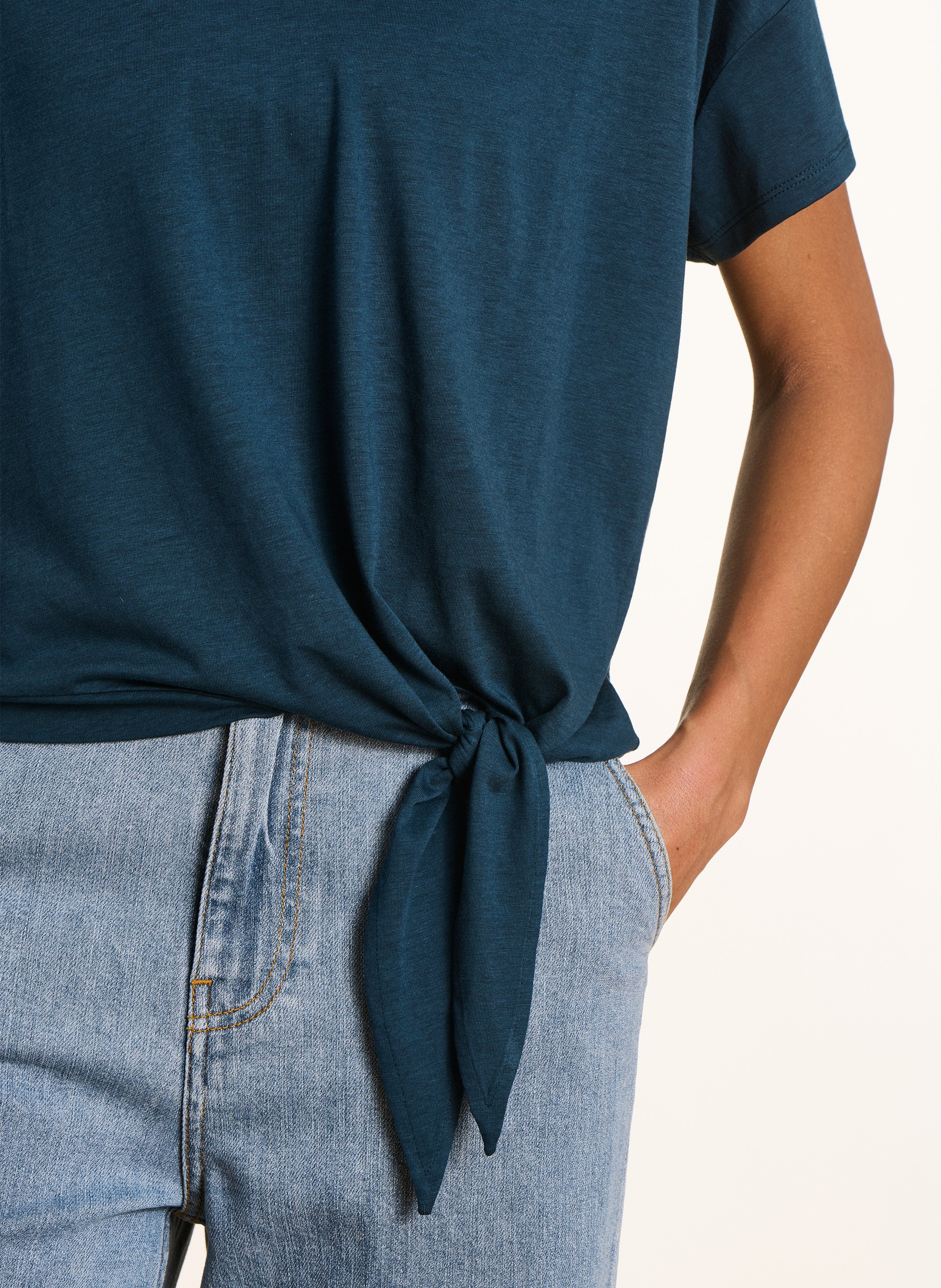 Oversize T-Shirt mit V-Ausschnitt LA FEE MARABOUTEE Grun