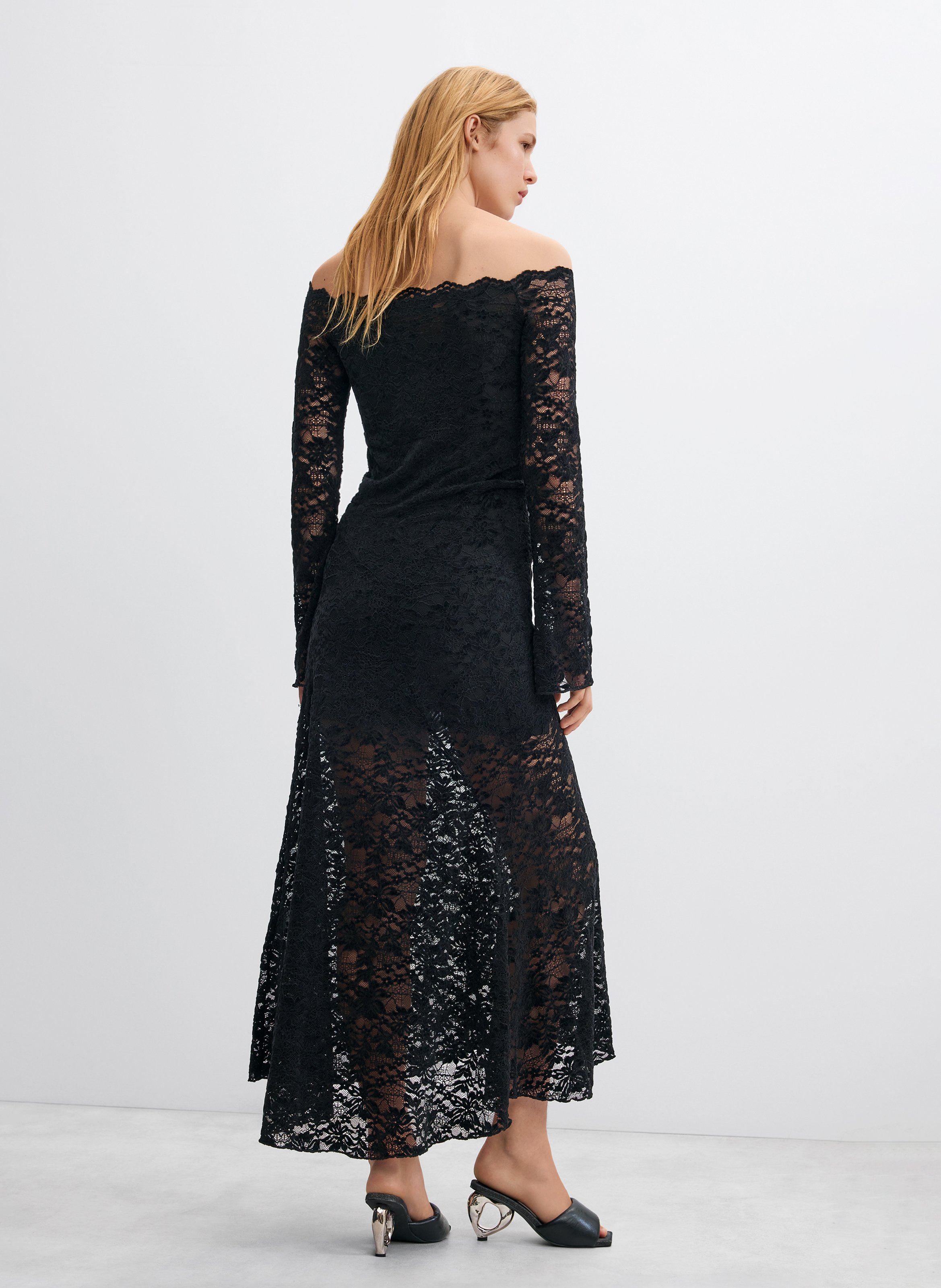 Robe longue évasée en dentelle DESIGUAL Noir