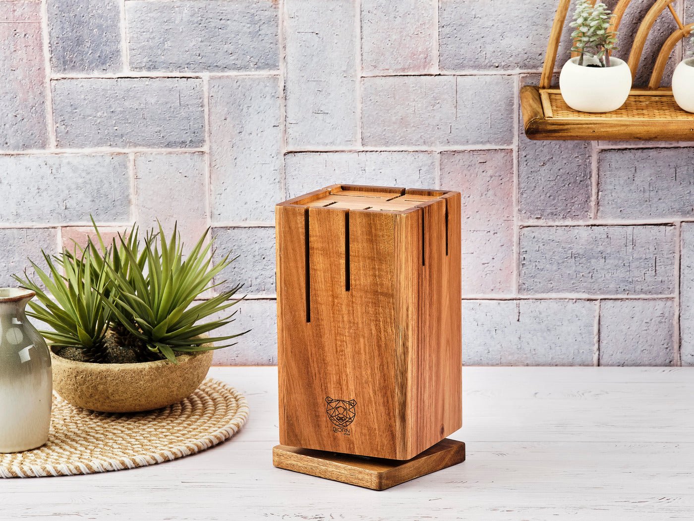 Rotating knife block Skagen BJORN Brown