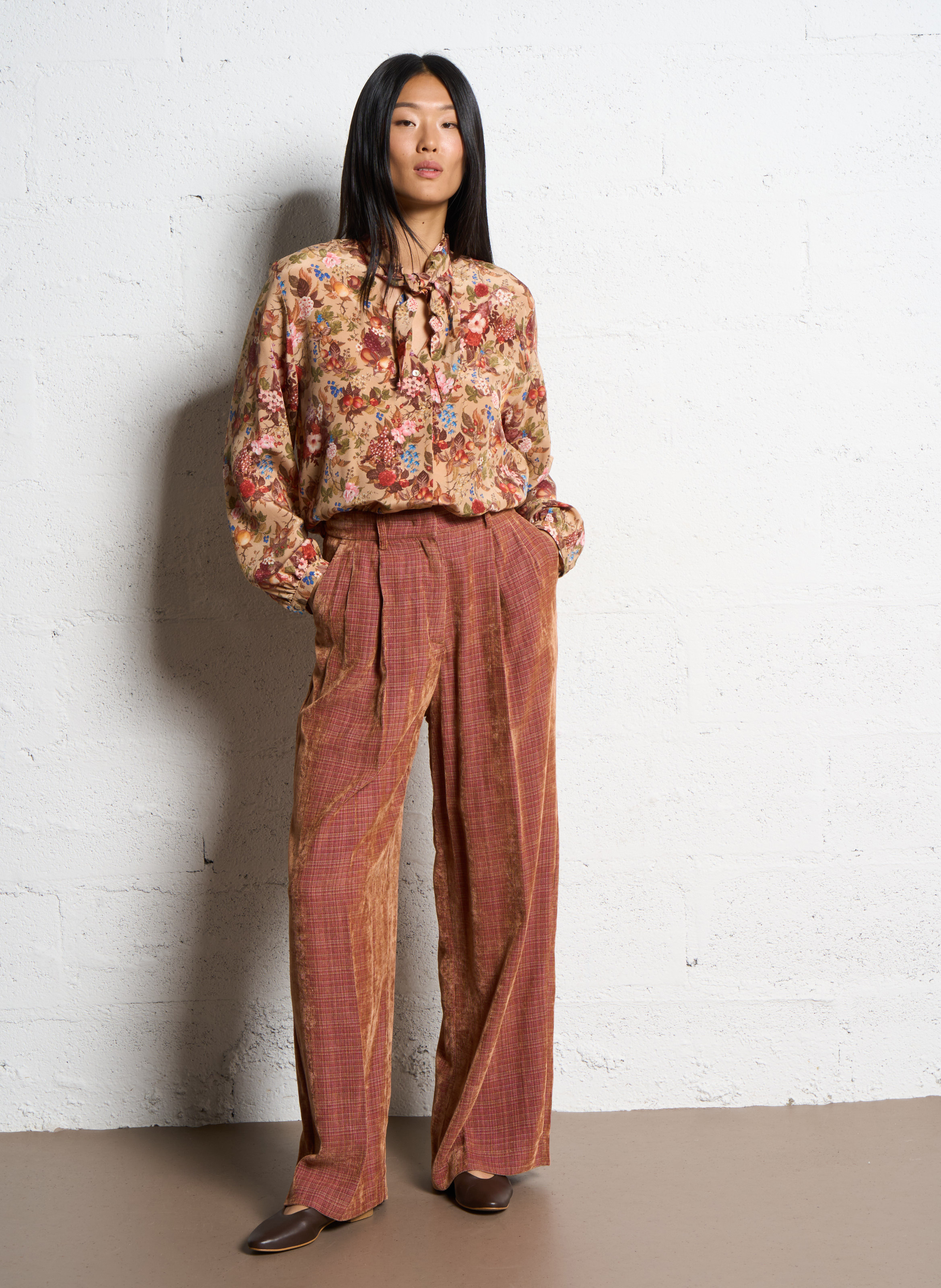 Pantalon large à carreaux  MOMONI Rose