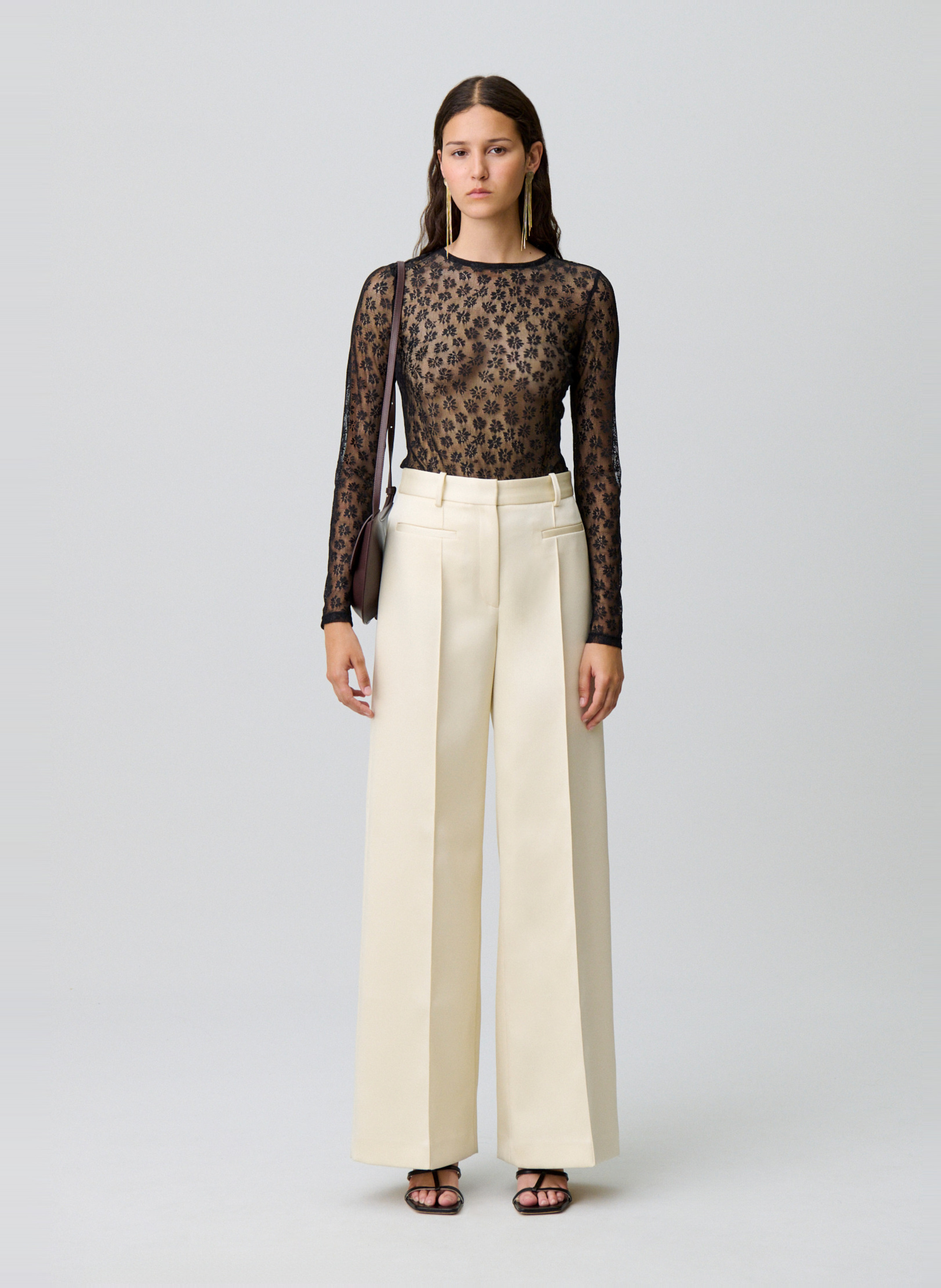 Top en dentelle col rond  CLAUDIE PIERLOT Noir