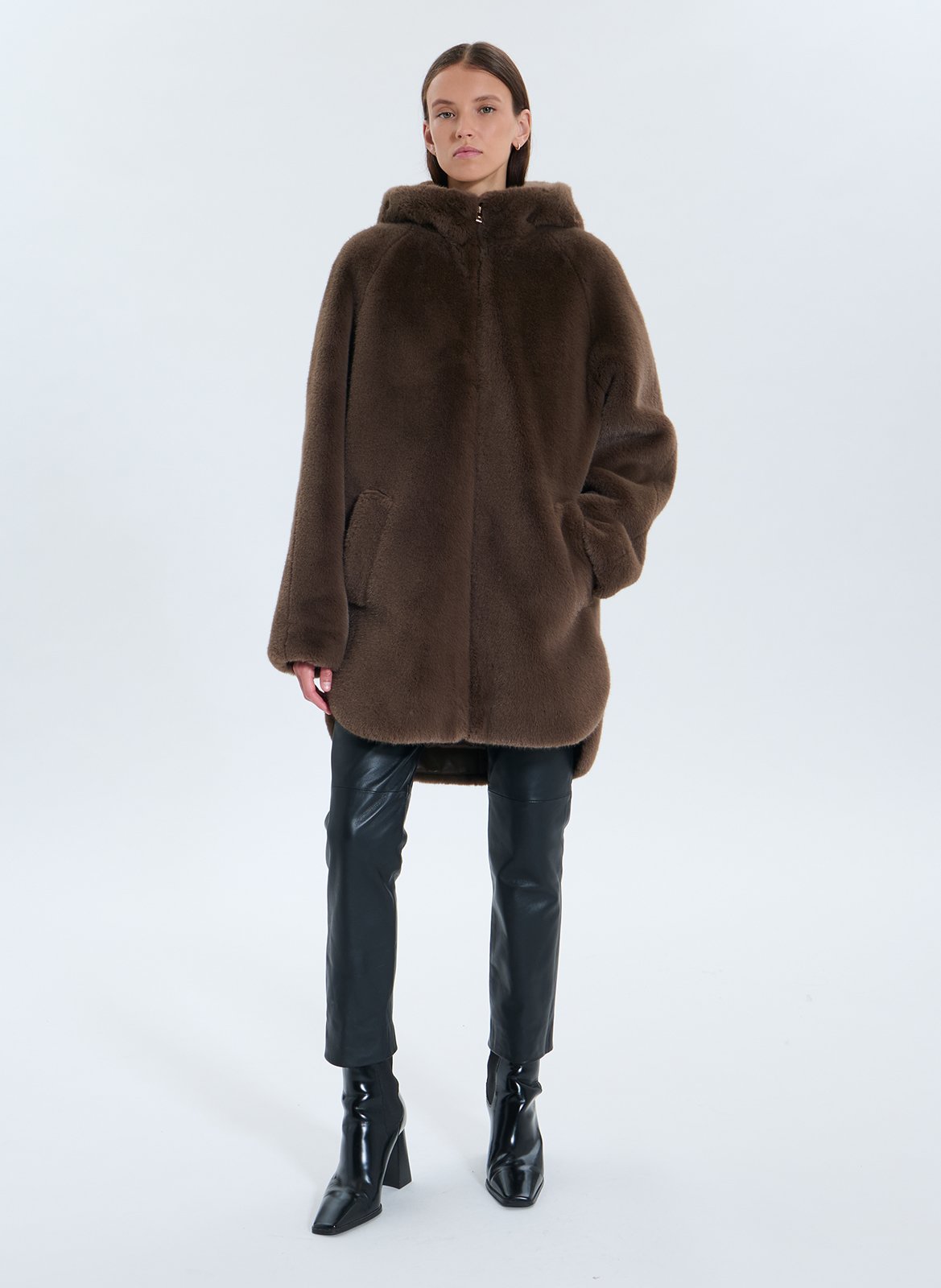 Round neck faux fur coat ZAPA Brown