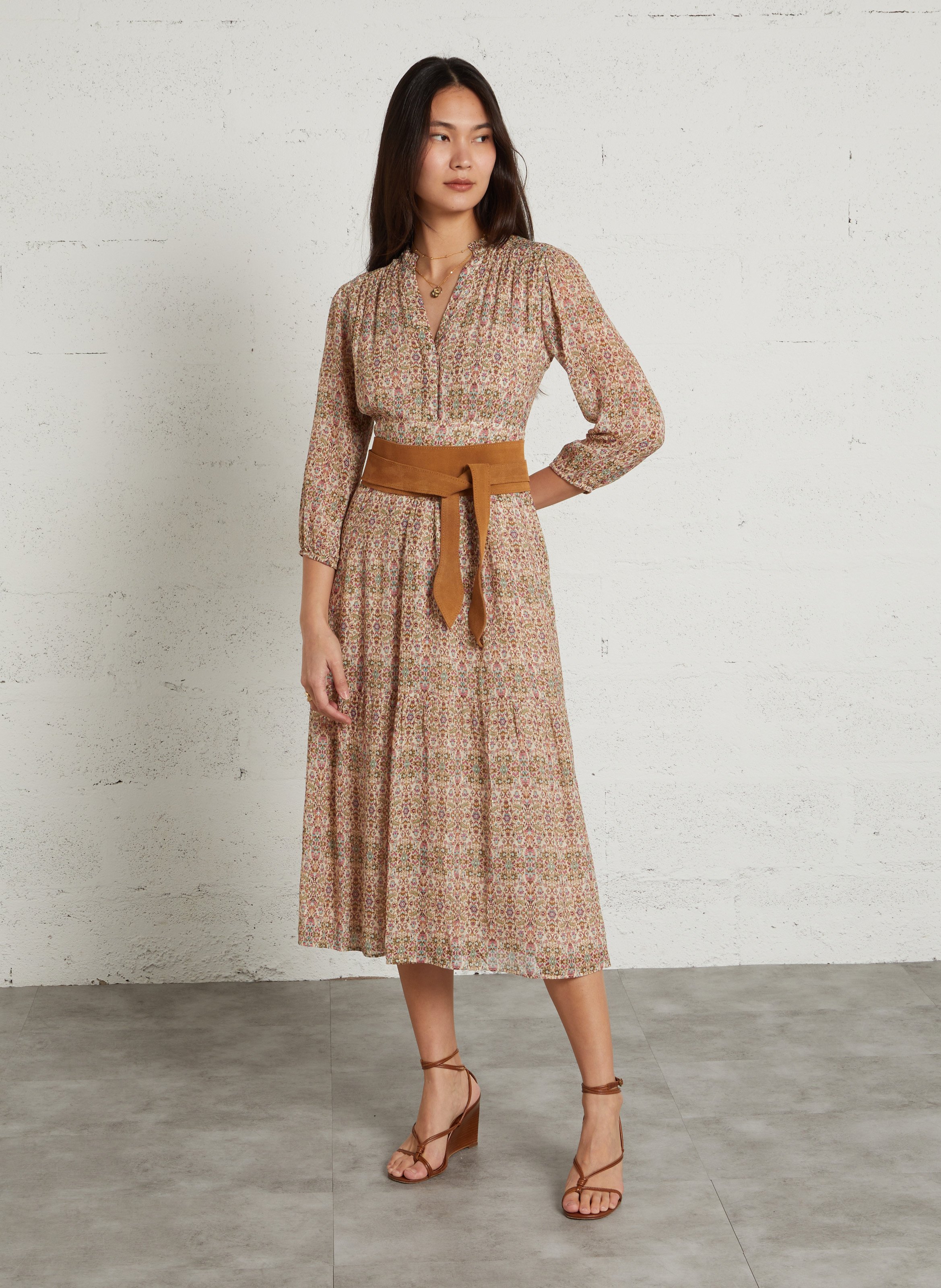 Halflange jurk met print MAISON 123 Beige