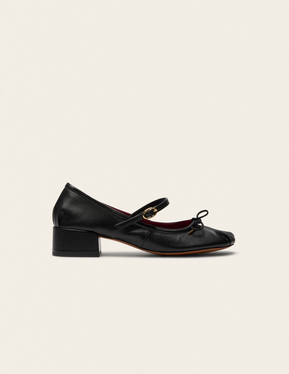 Pumps ODAJE Black