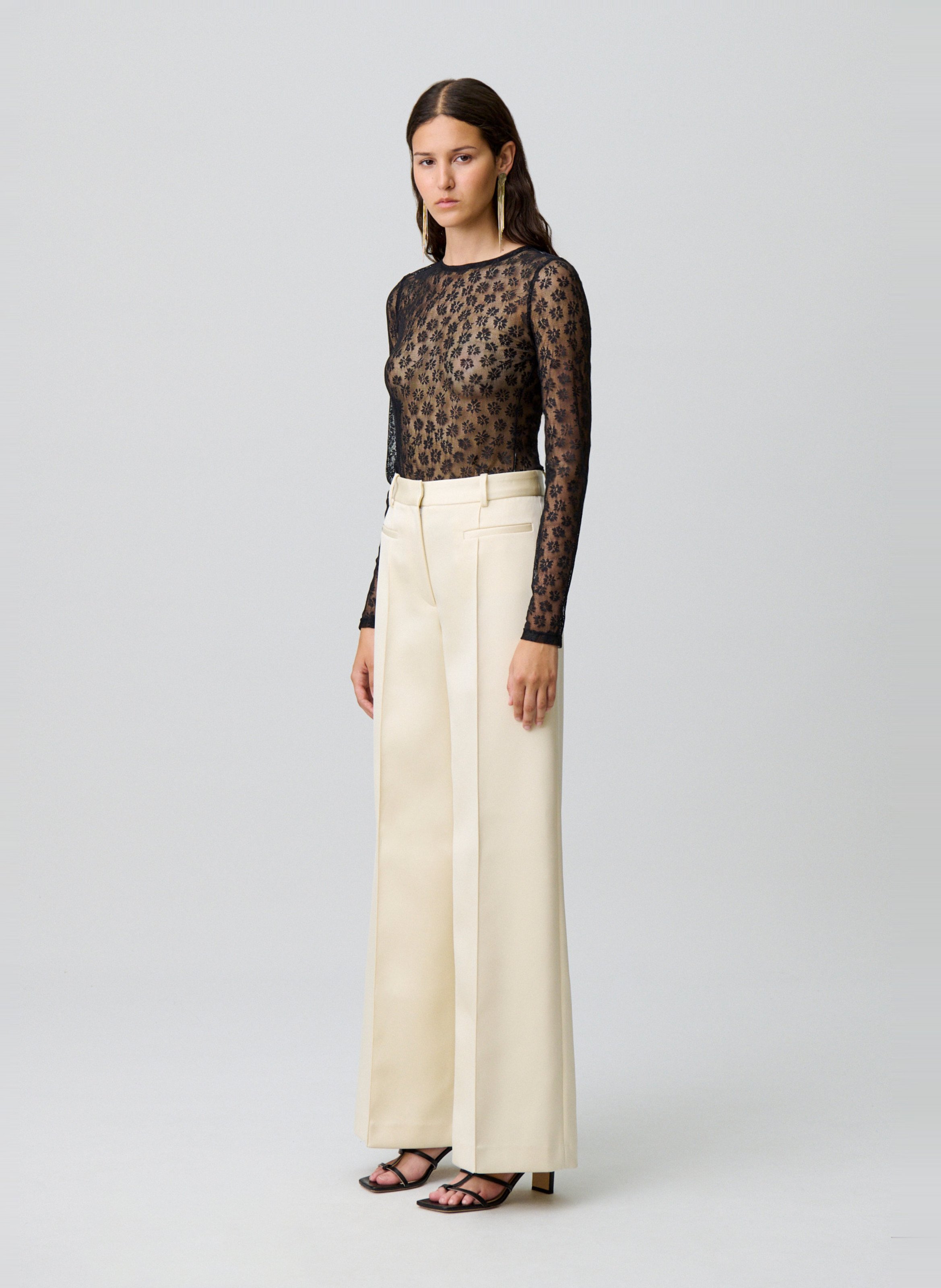 Top en dentelle col rond  CLAUDIE PIERLOT Noir