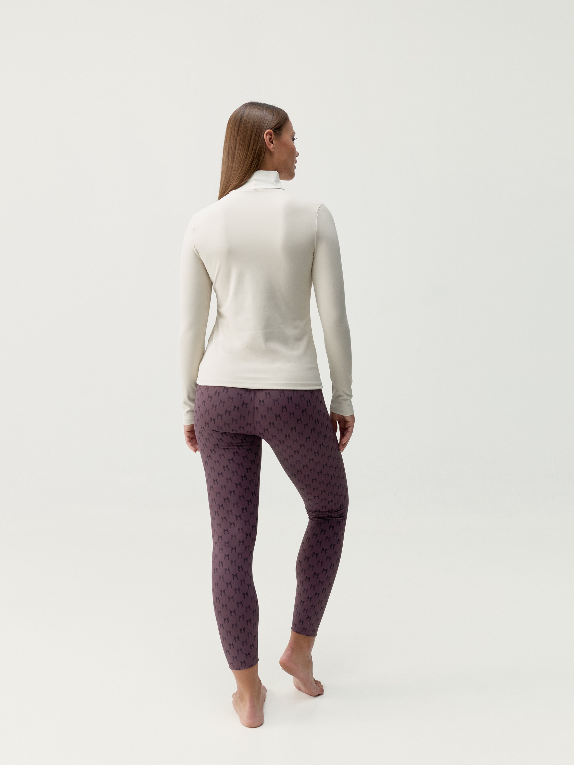 Long-sleeve performance sports t-shirt BORN LIVING YOGA White