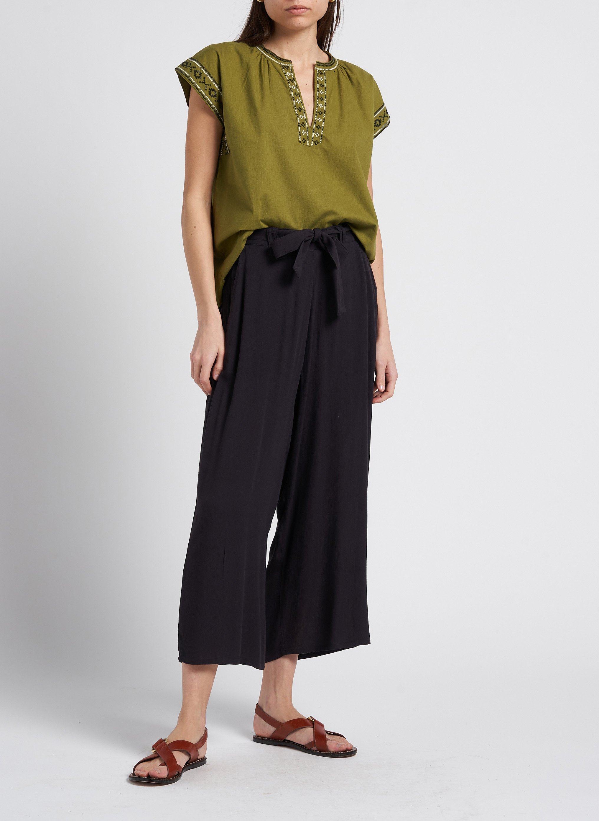 Weite Baumwollbluse mit V-Ausschnitt und Stickerei HARTFORD Khaki