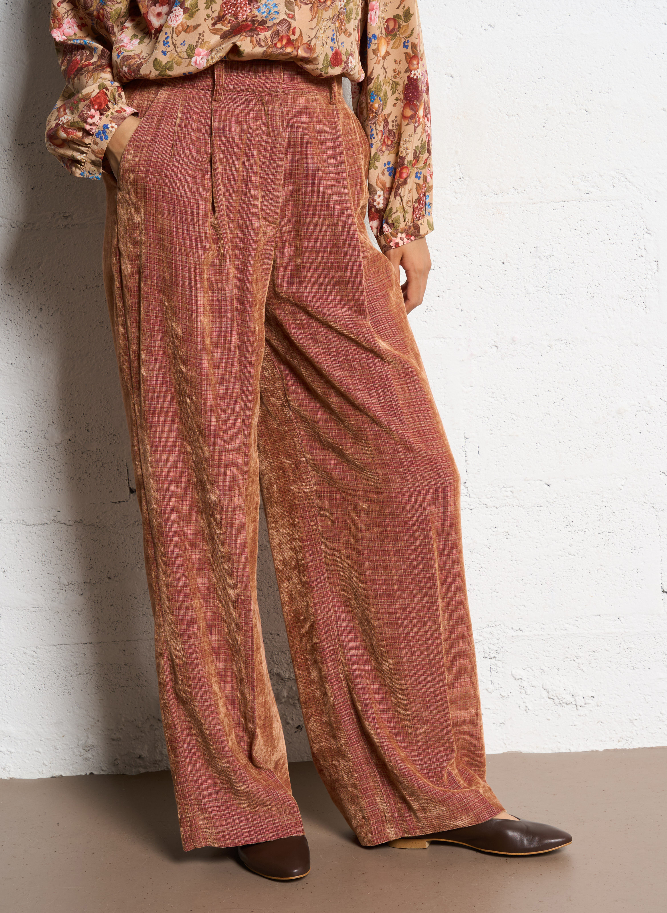 Pantalon large à carreaux  MOMONI Rose