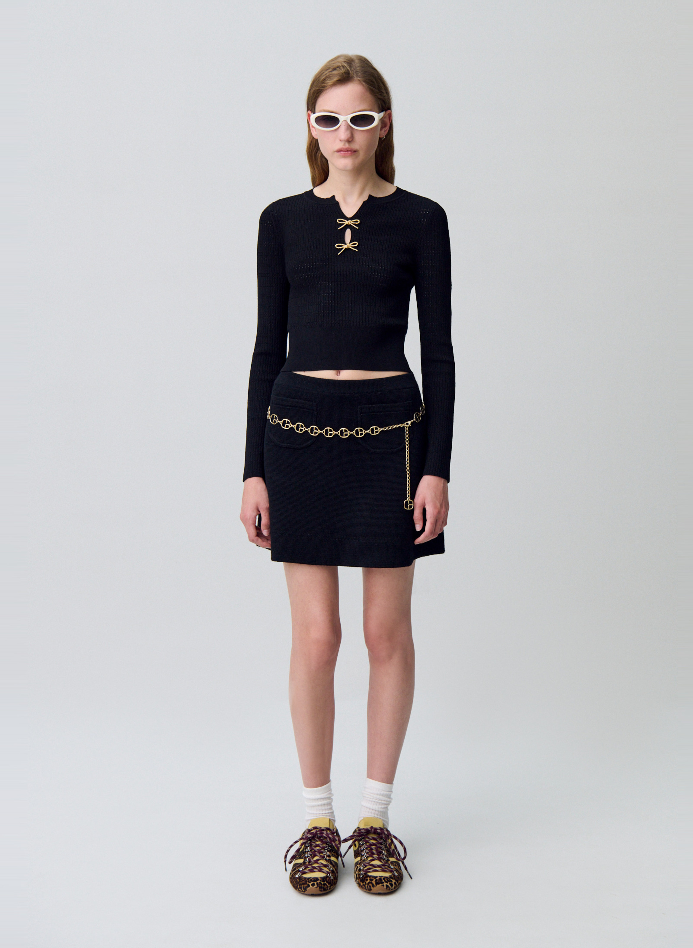 Pull moulant fin col V CLAUDIE PIERLOT Noir