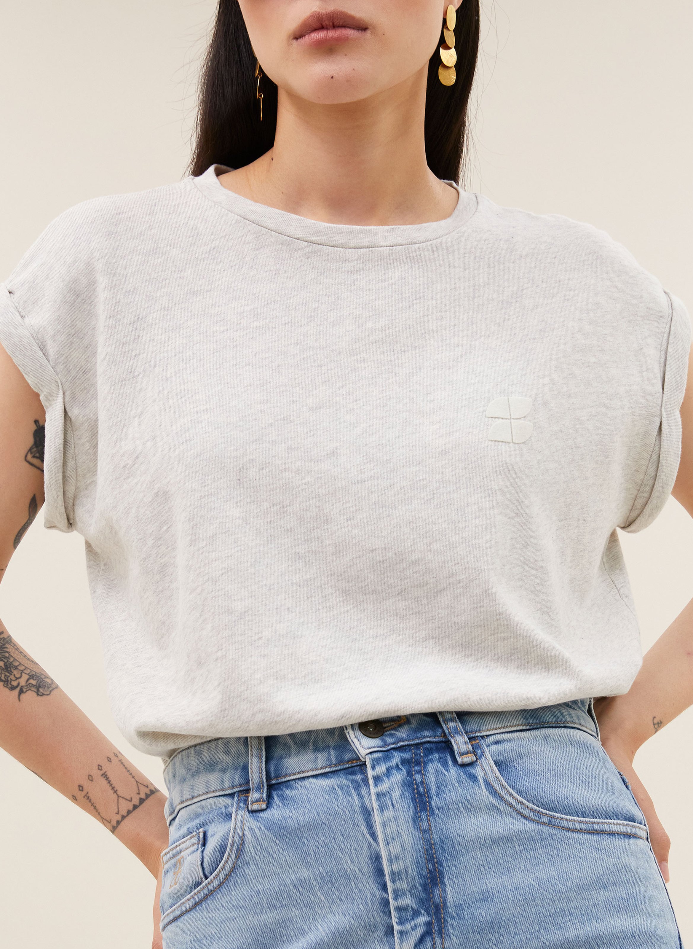 T-shirt van biokatoen met ronde hals BY BAR Grijs