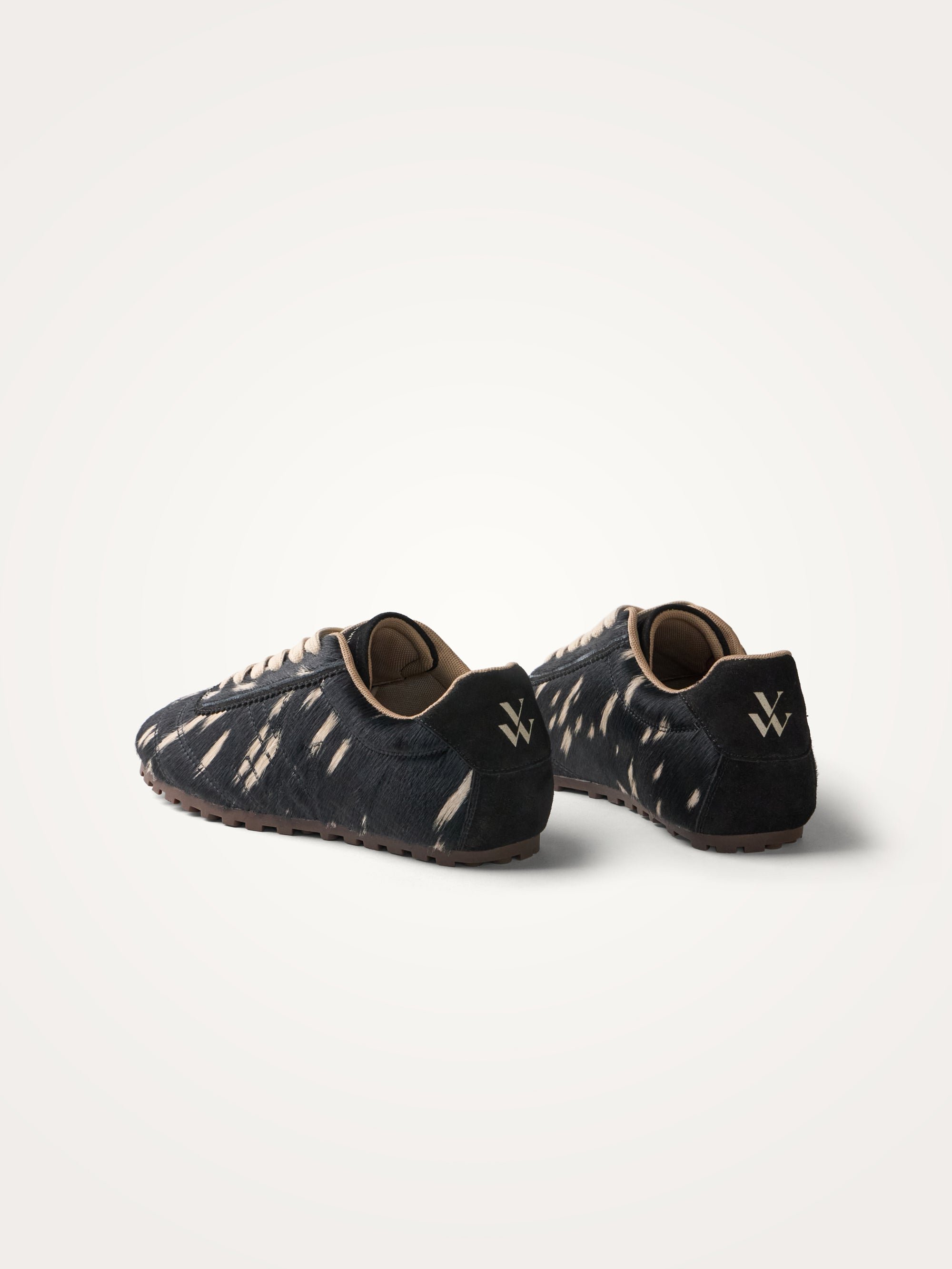 Sneakers with monogram sewn on a thin grooved sole VANESSA WU Black