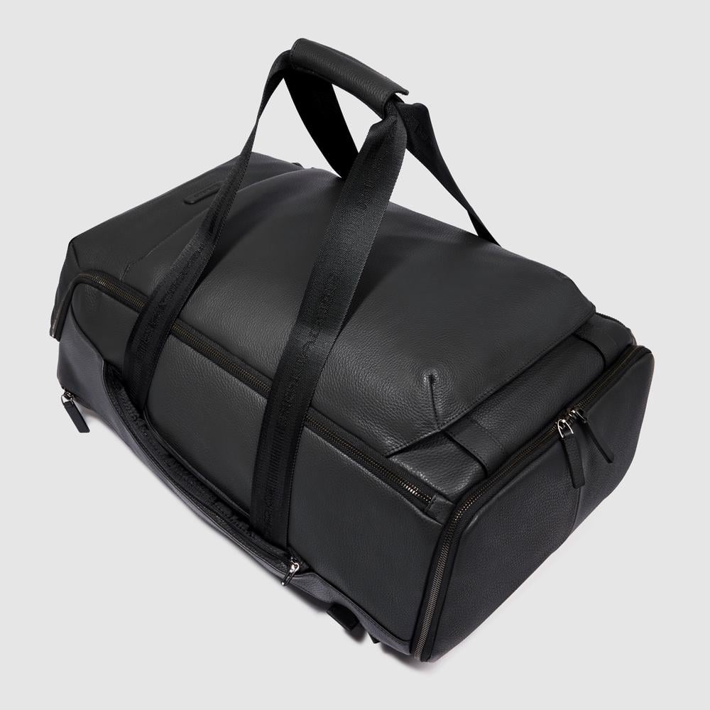 Convertible into a backpack PIQUADRO Black