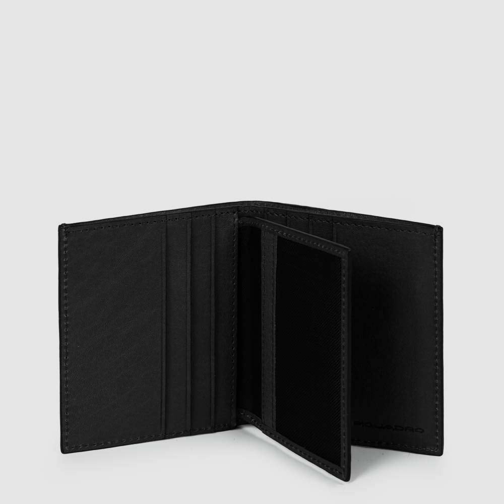 - 100% leather, - 6 cardholder slots, - 1 central compartment, - Size: L10 x H7 cm. PIQUADRO Black