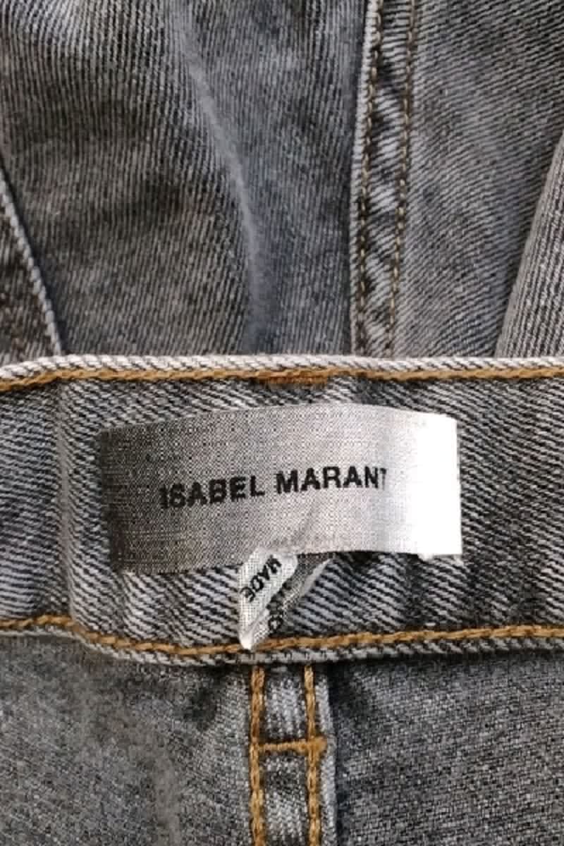 - Straight-leg jeans
- 5 pockets
- Straight cut
- Faded effect ISABEL MARANT - Seconde Main Grey