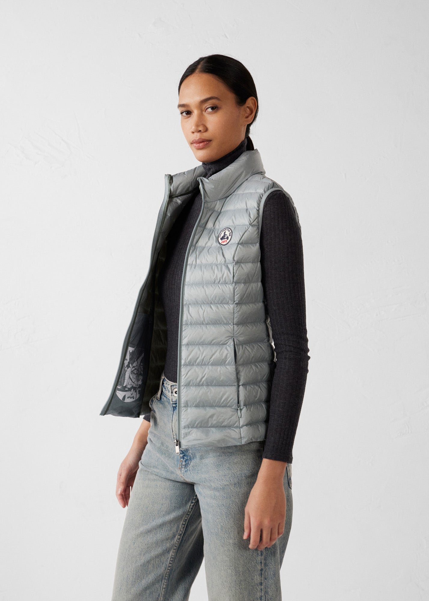 Sleeveless lightweight down vest seda JOTT Grey