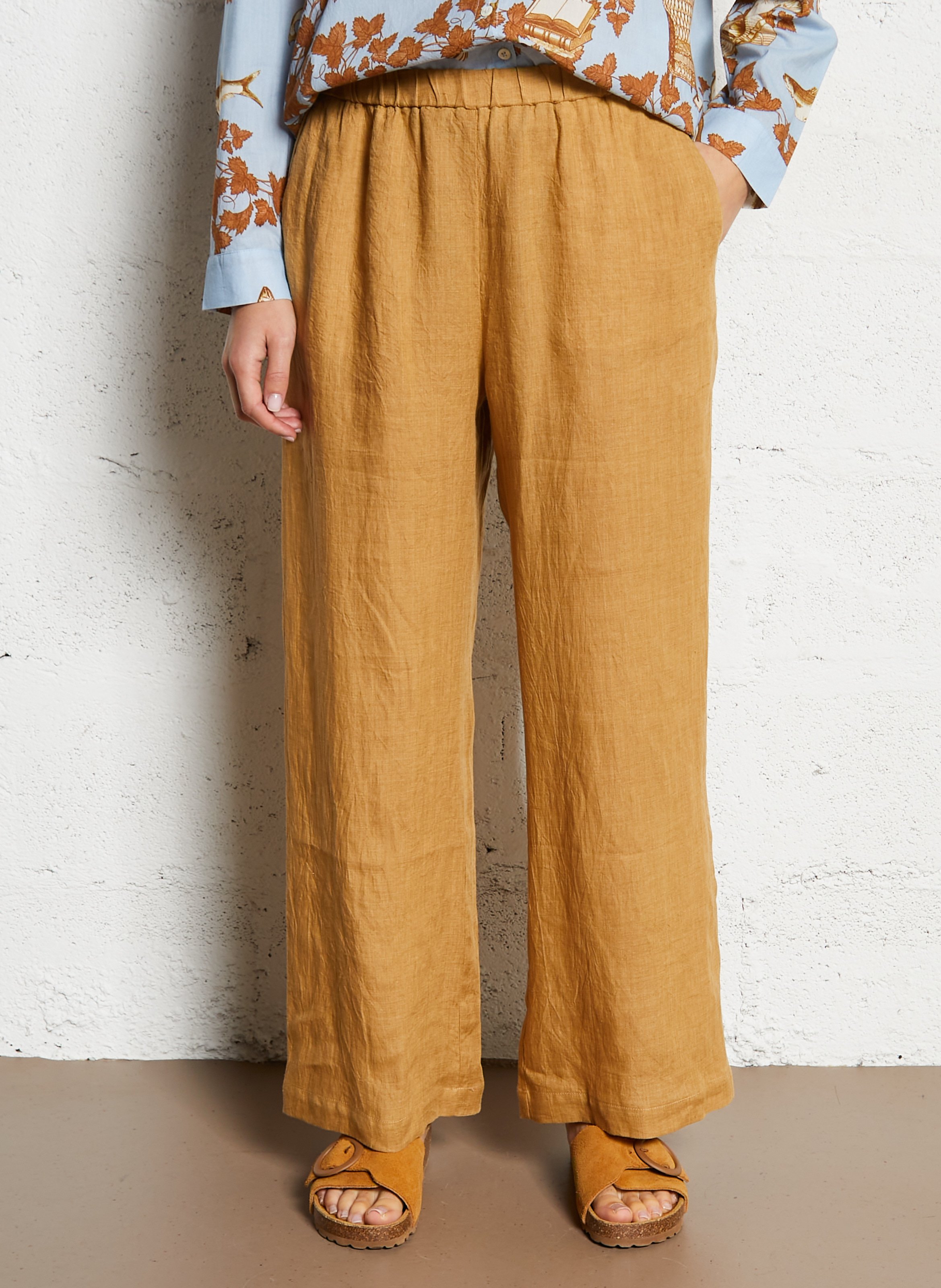 Gerade geschnittene Leinenhose NICE THINGS Beige