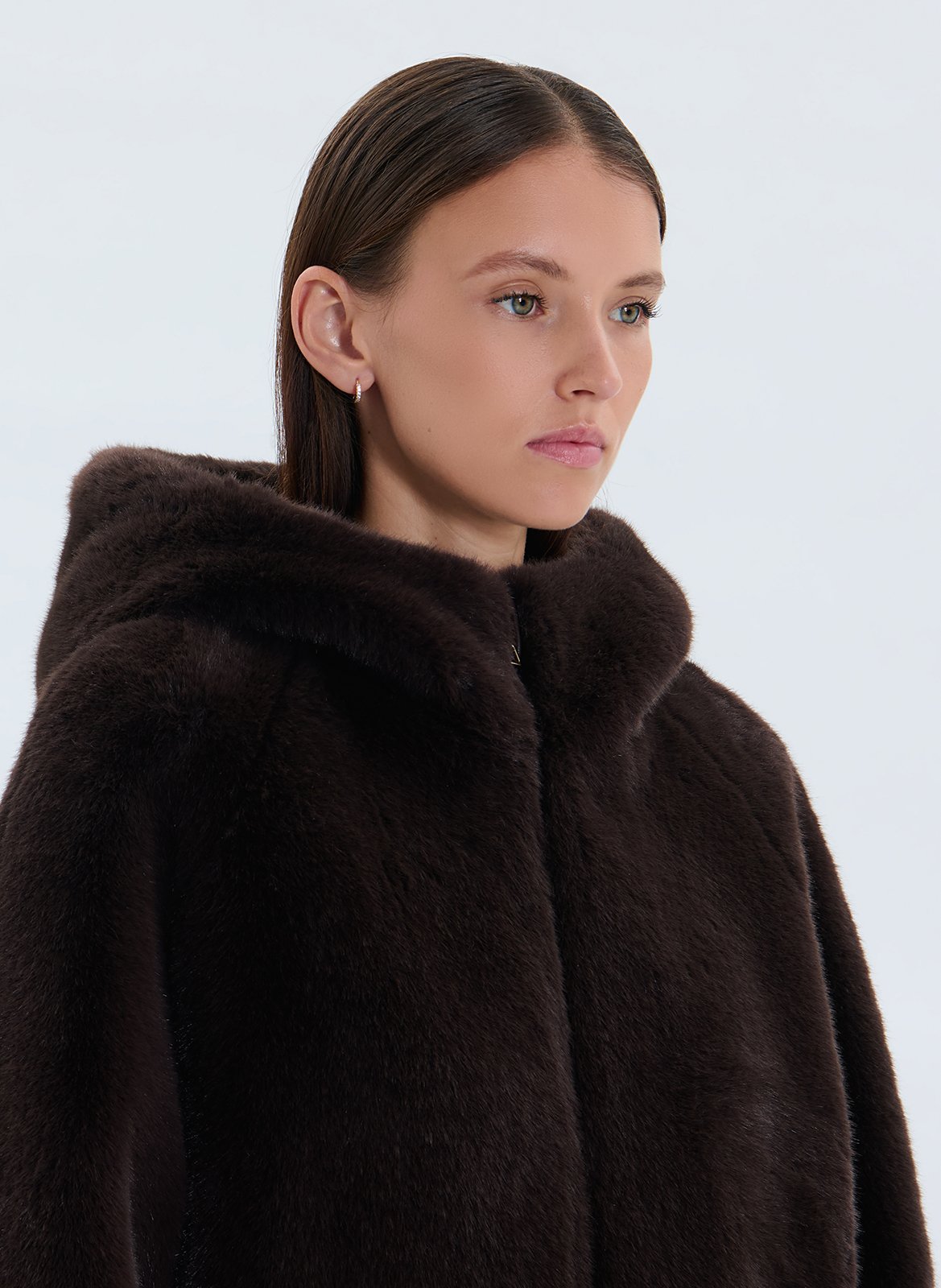 Round neck faux fur coat ZAPA Brown
