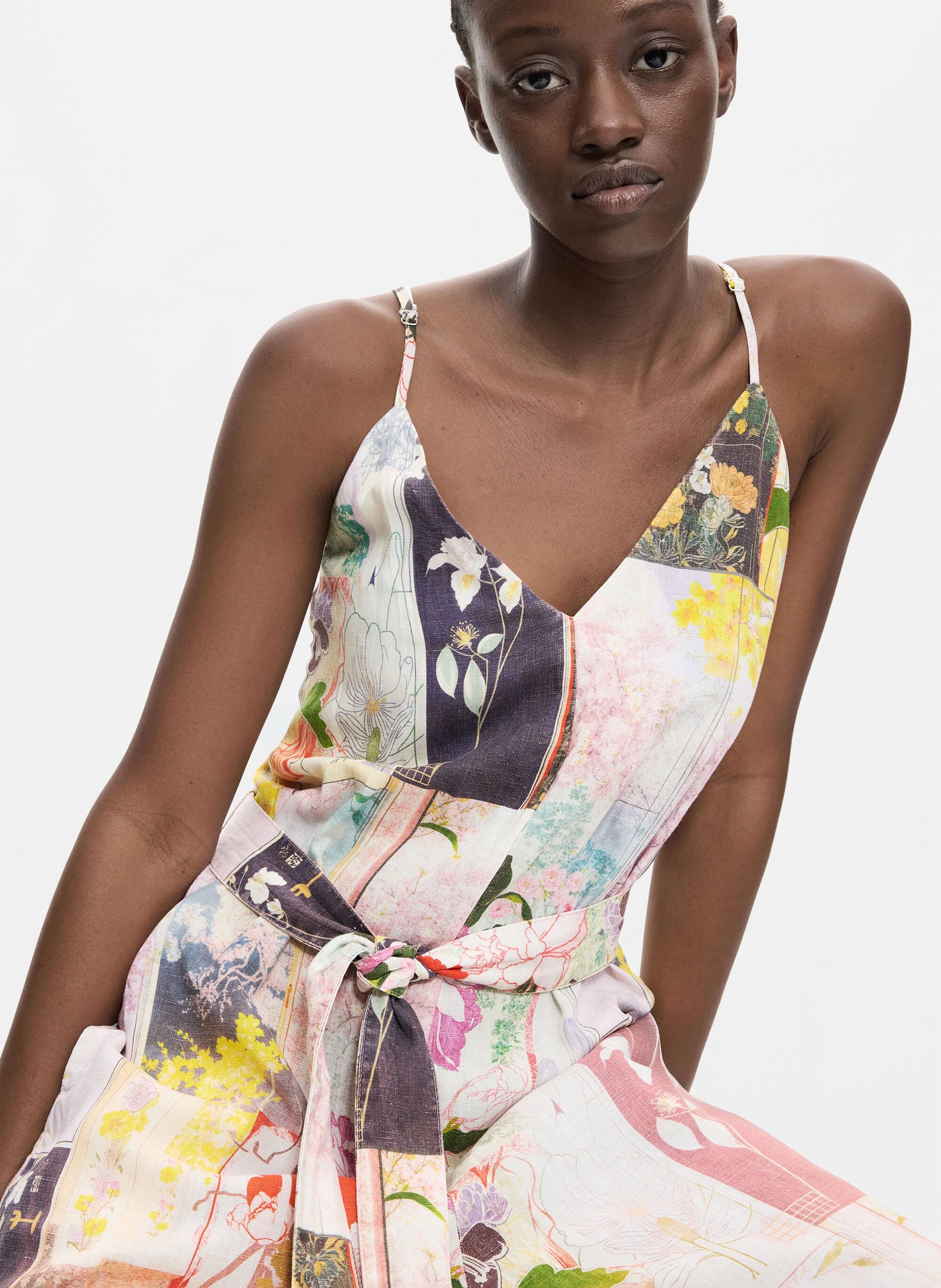 Combinaison col V imprimée DESIGUAL Noir