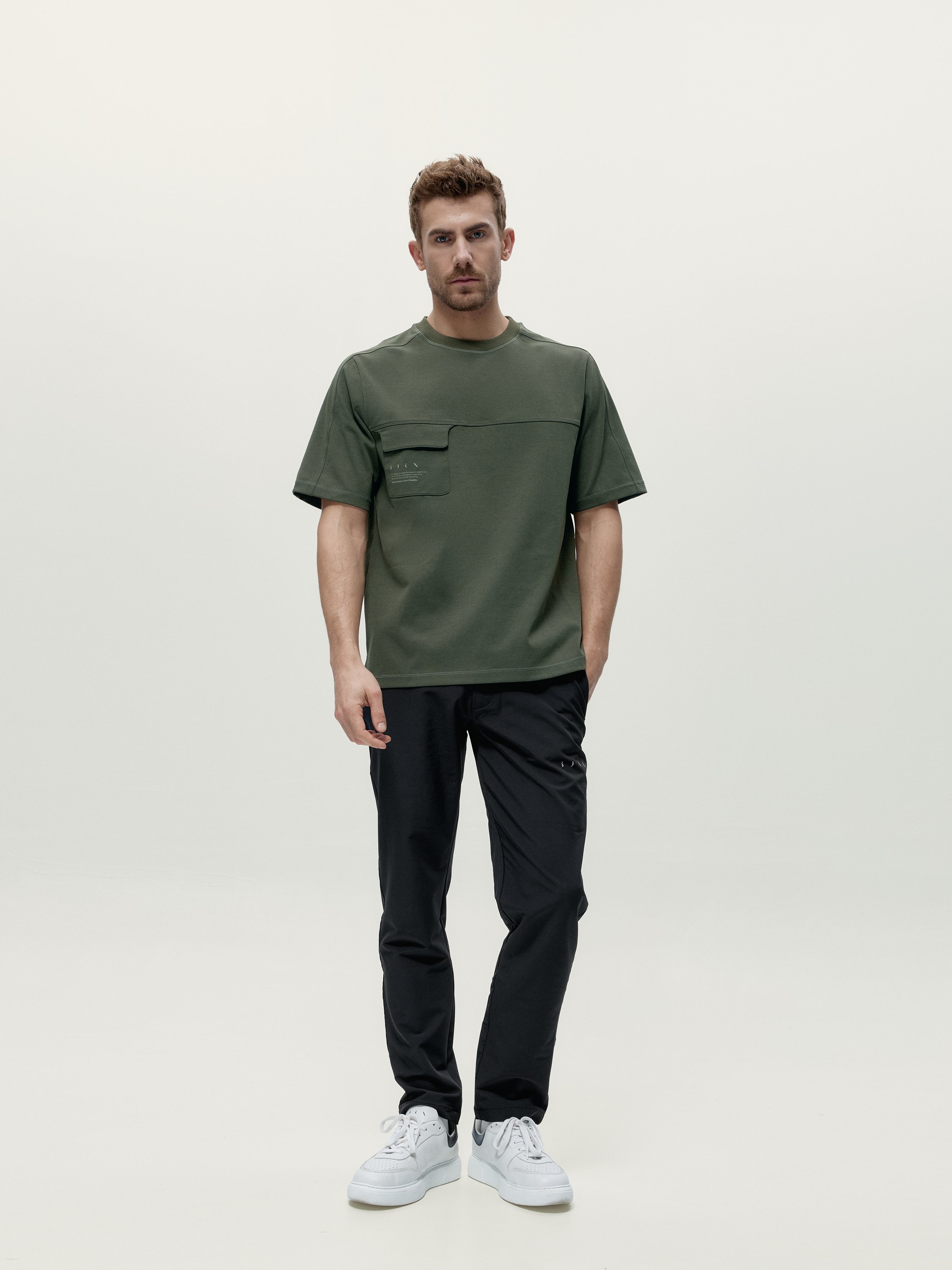 Short-sleeve performance recovery T-shirt | Green BORN Men