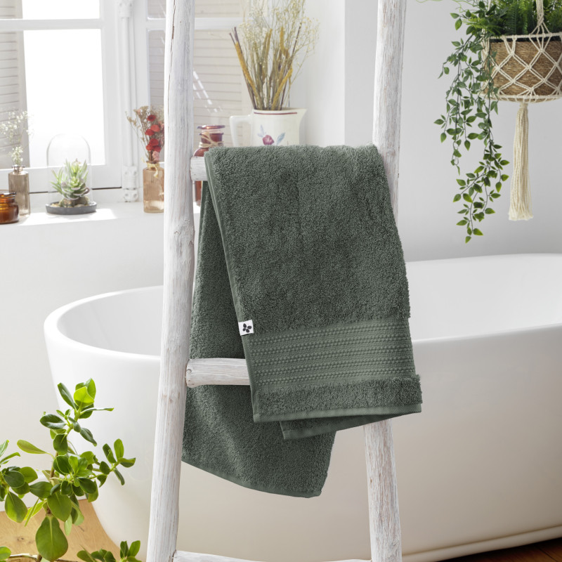 100% combed cotton hand towel L'EFFET PAPILLON Green