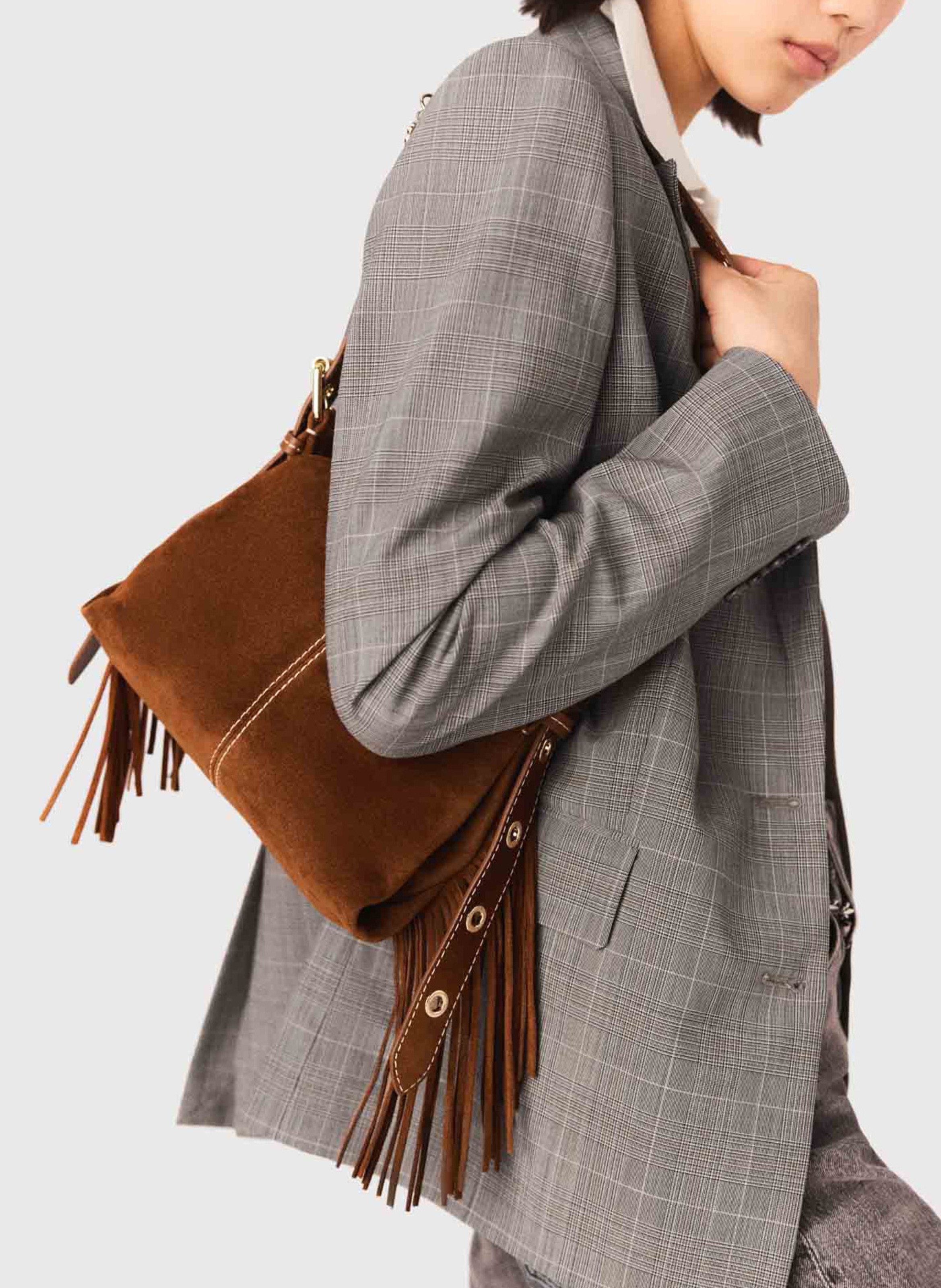 Schoudertas met franjes van suède leer MAJE Bruin