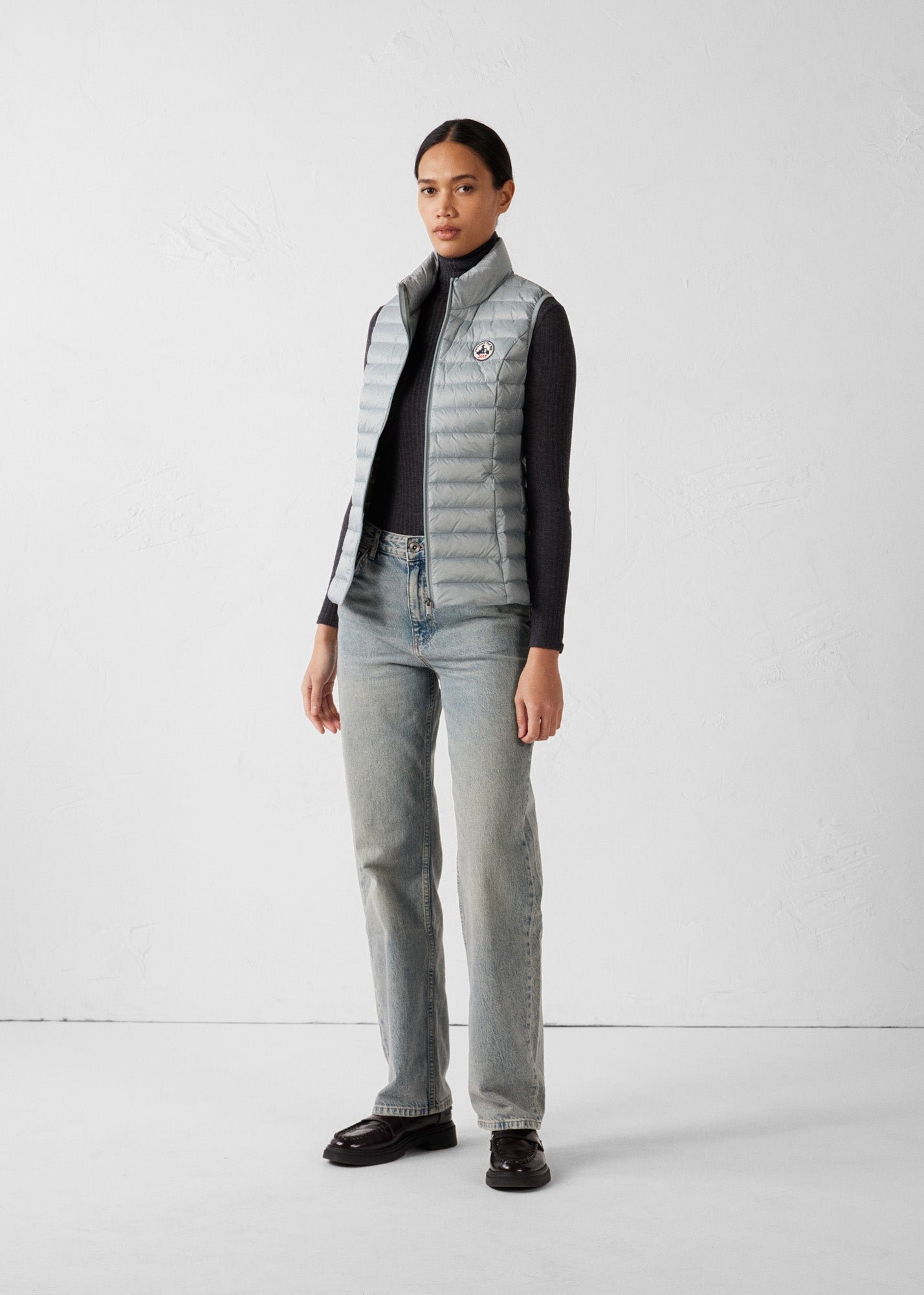 Sleeveless lightweight down vest seda JOTT Grey