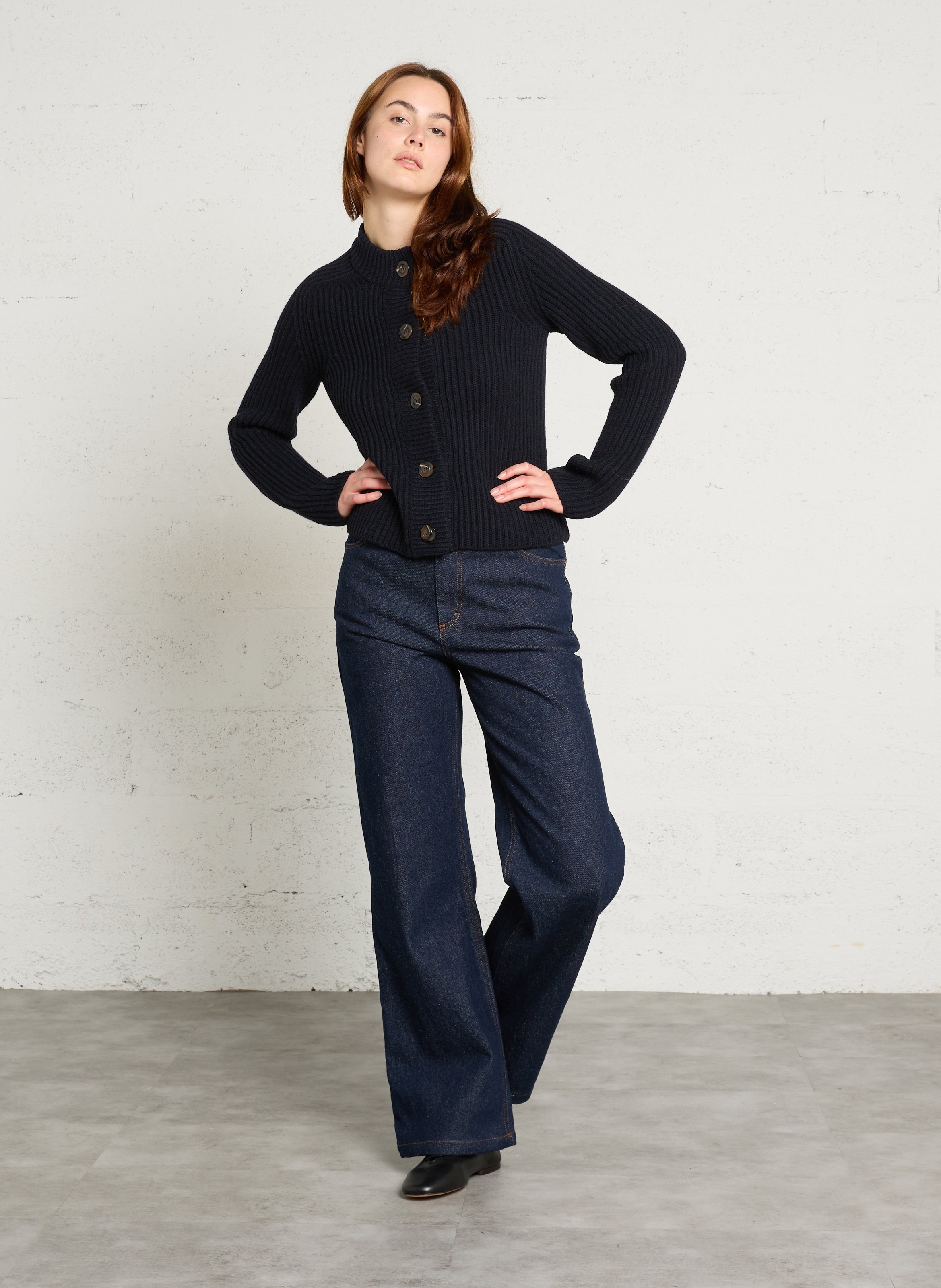 Gerader, knopfverschlossener Wollcardigan SOEUR Blau