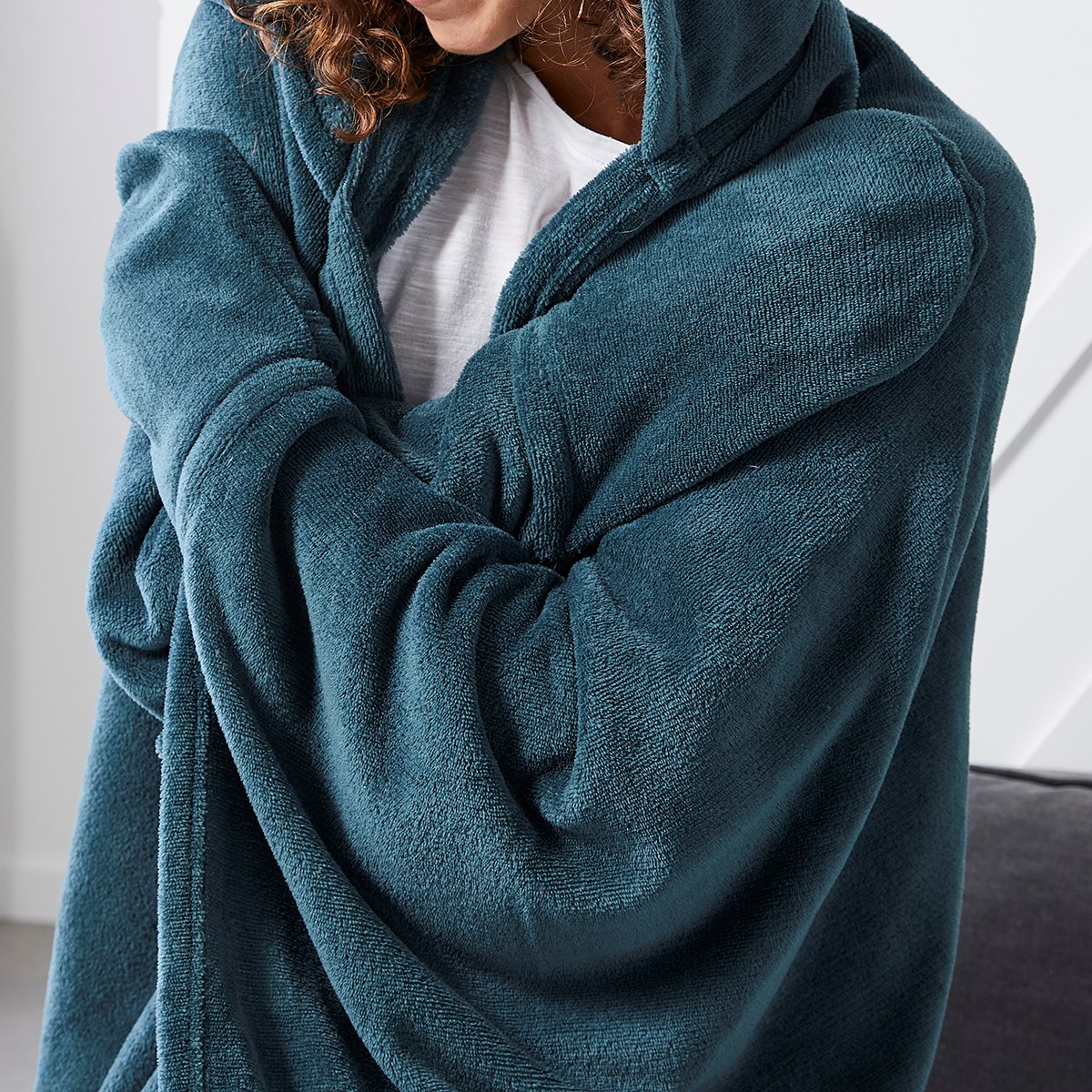 Plain hooded throw TODAY LINGE DE MAISON Blue