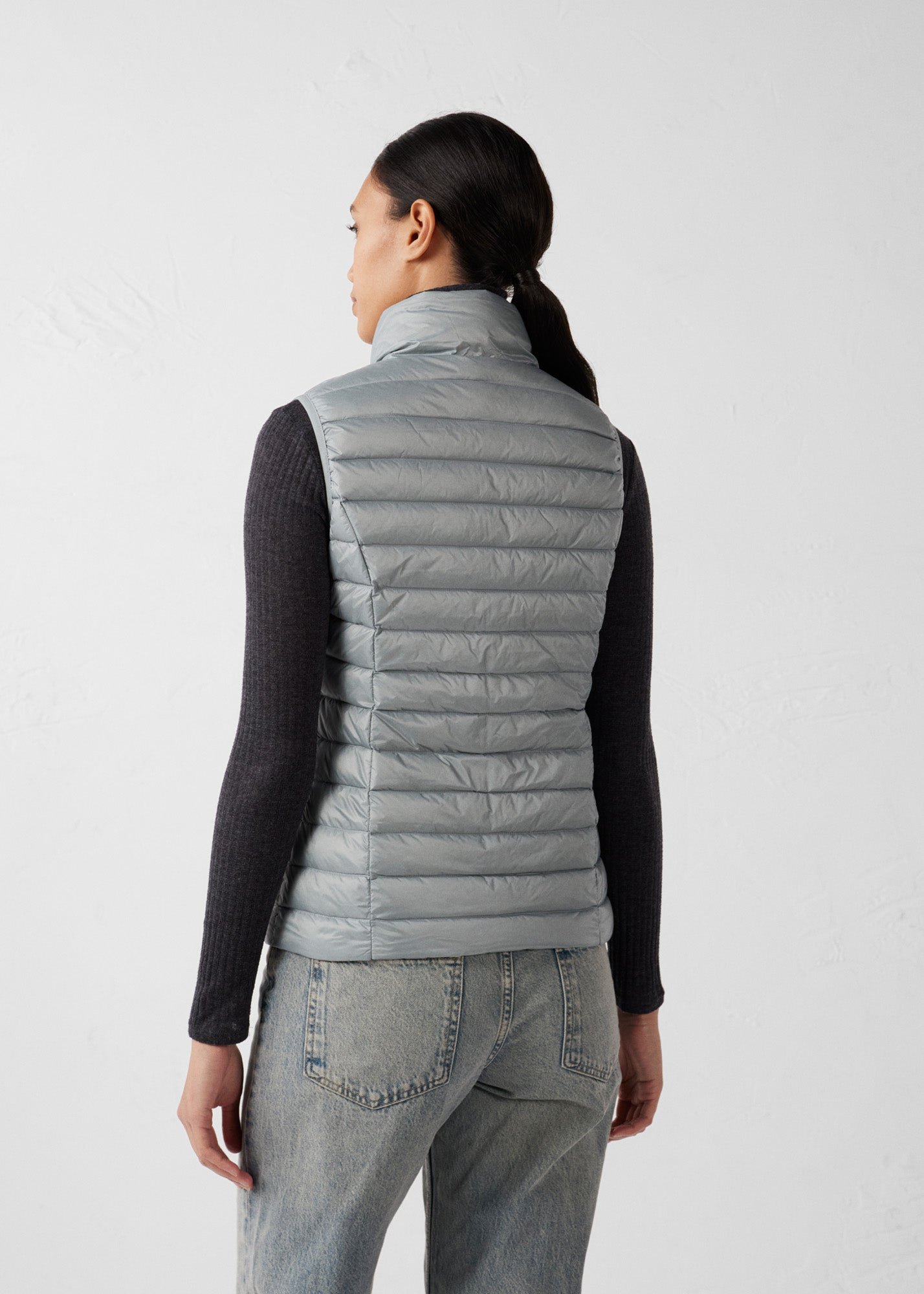 Sleeveless lightweight down vest seda JOTT Grey