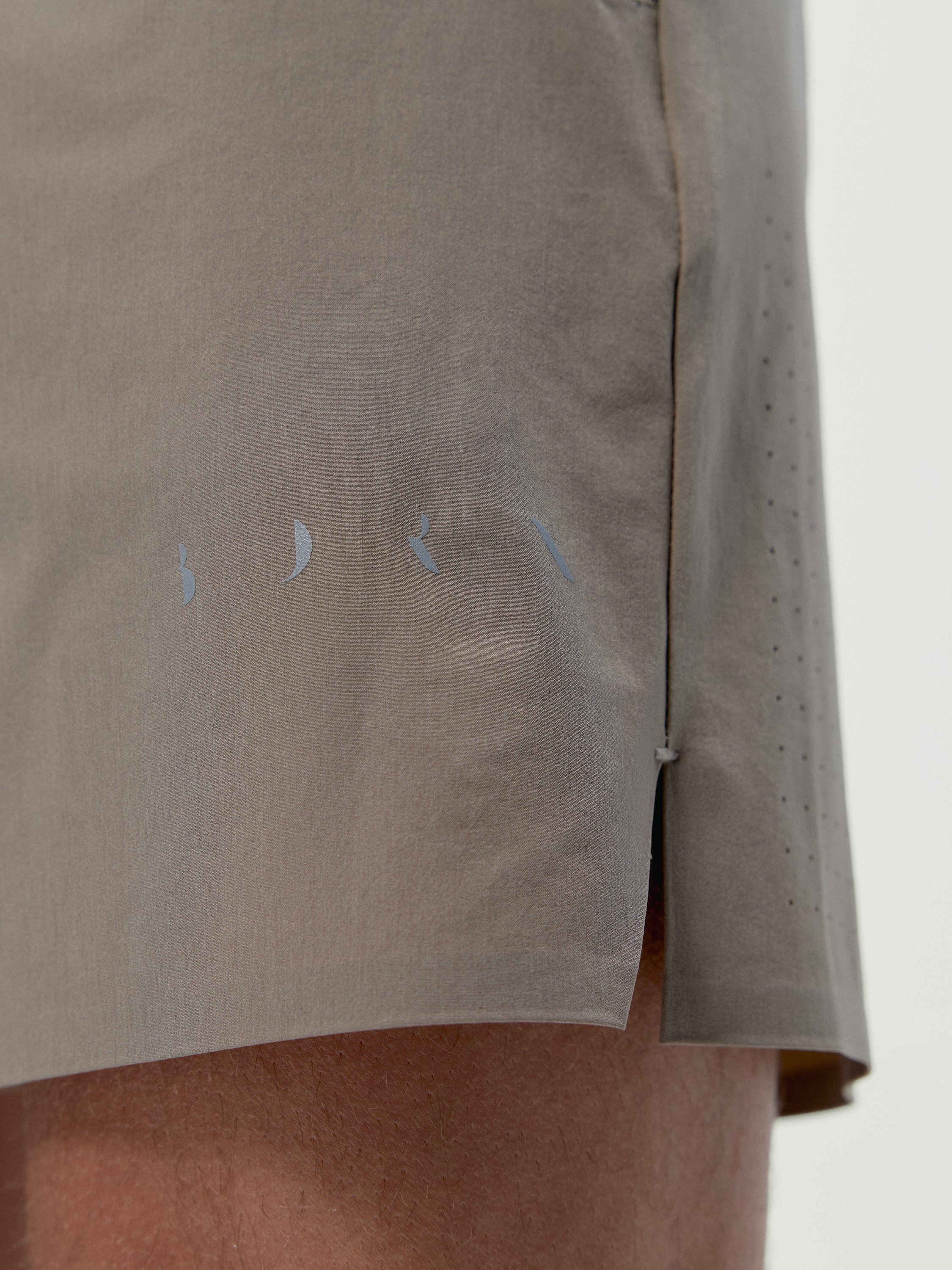 Short men's sports training BORN Brown
