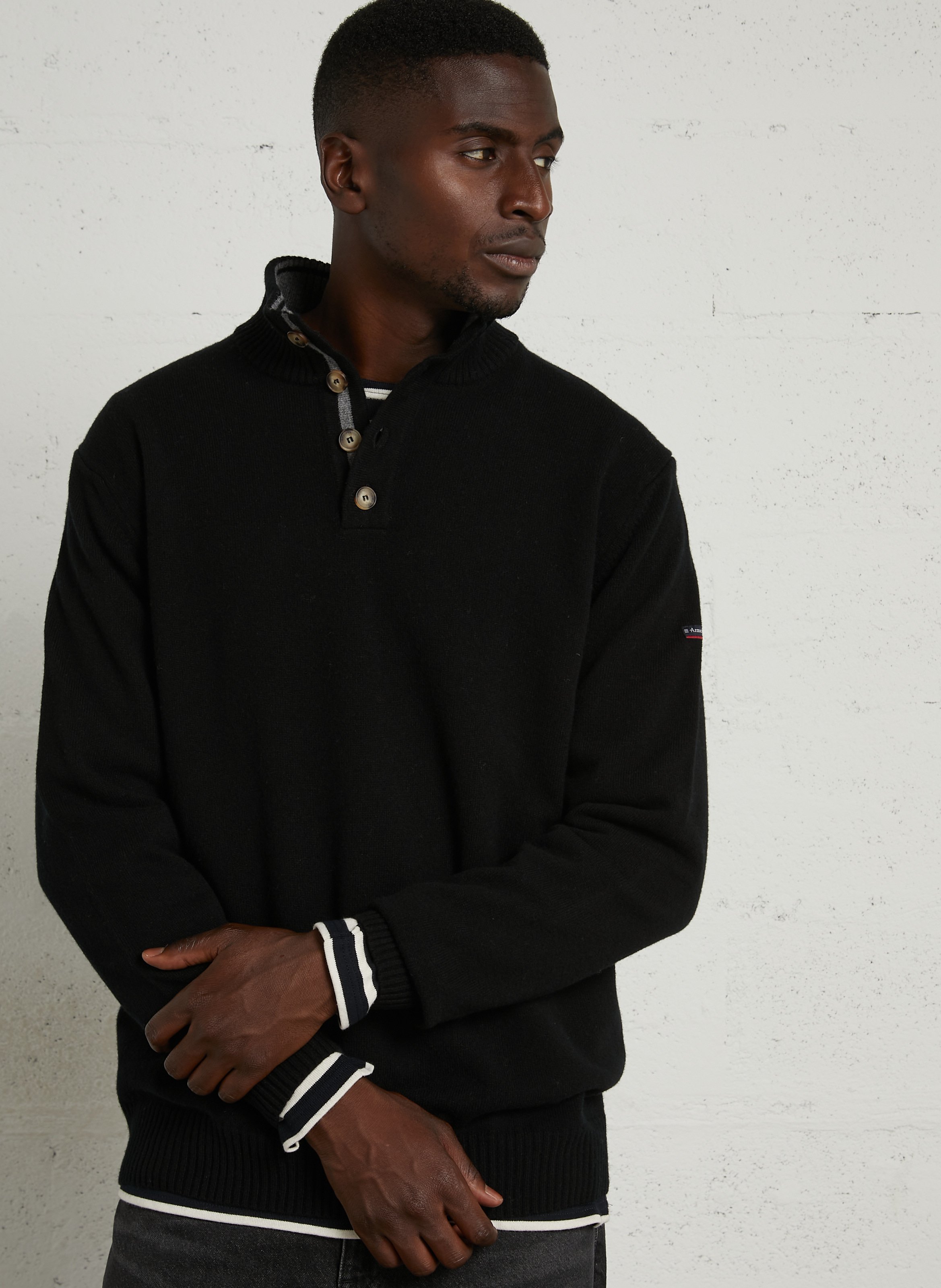 Gerader Pullover mit Stehkragen aus Wolle ARMOR LUX Schwarz