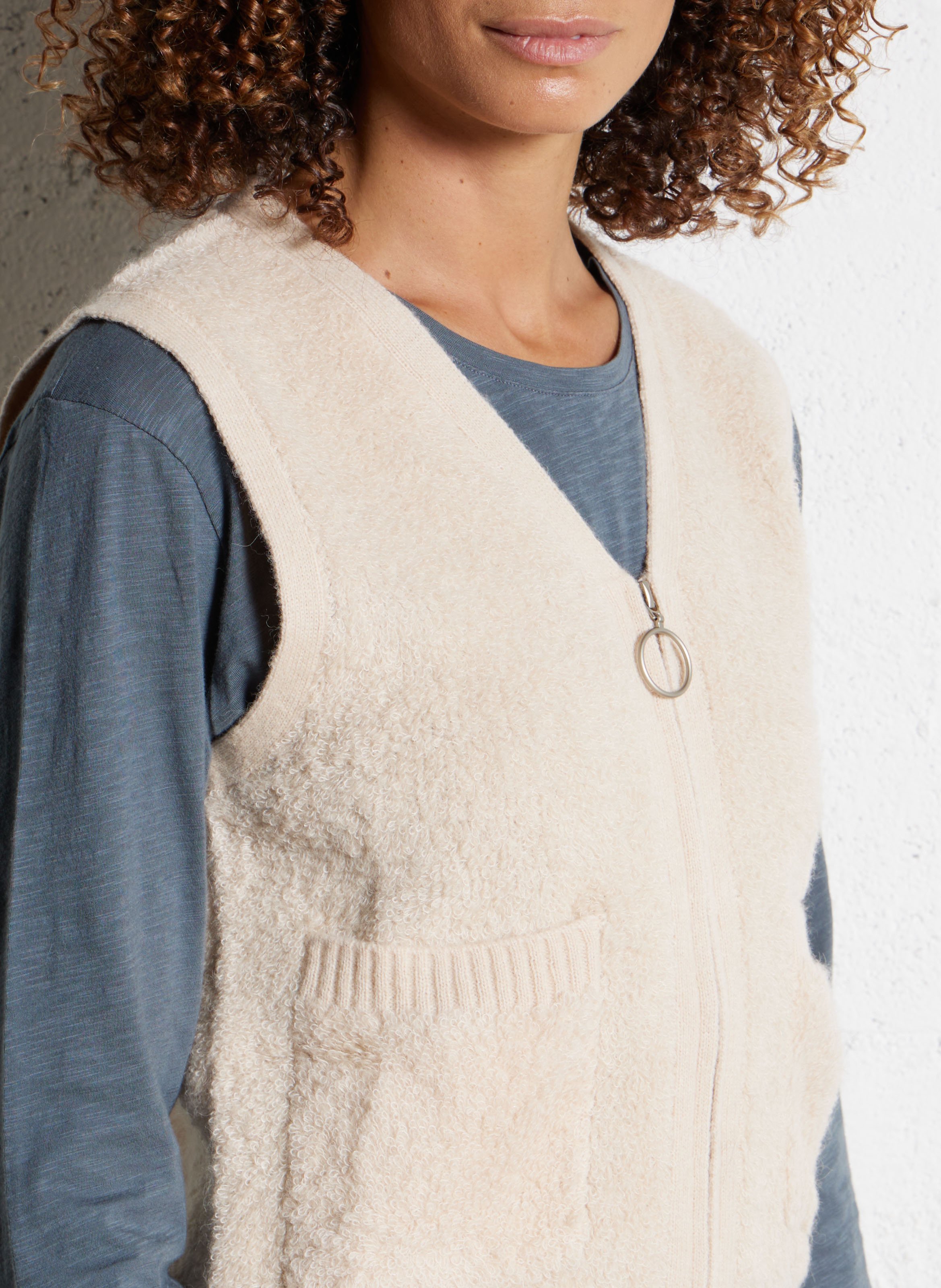 Gilet droit col V en laine mélangée BENSIMON Blanc