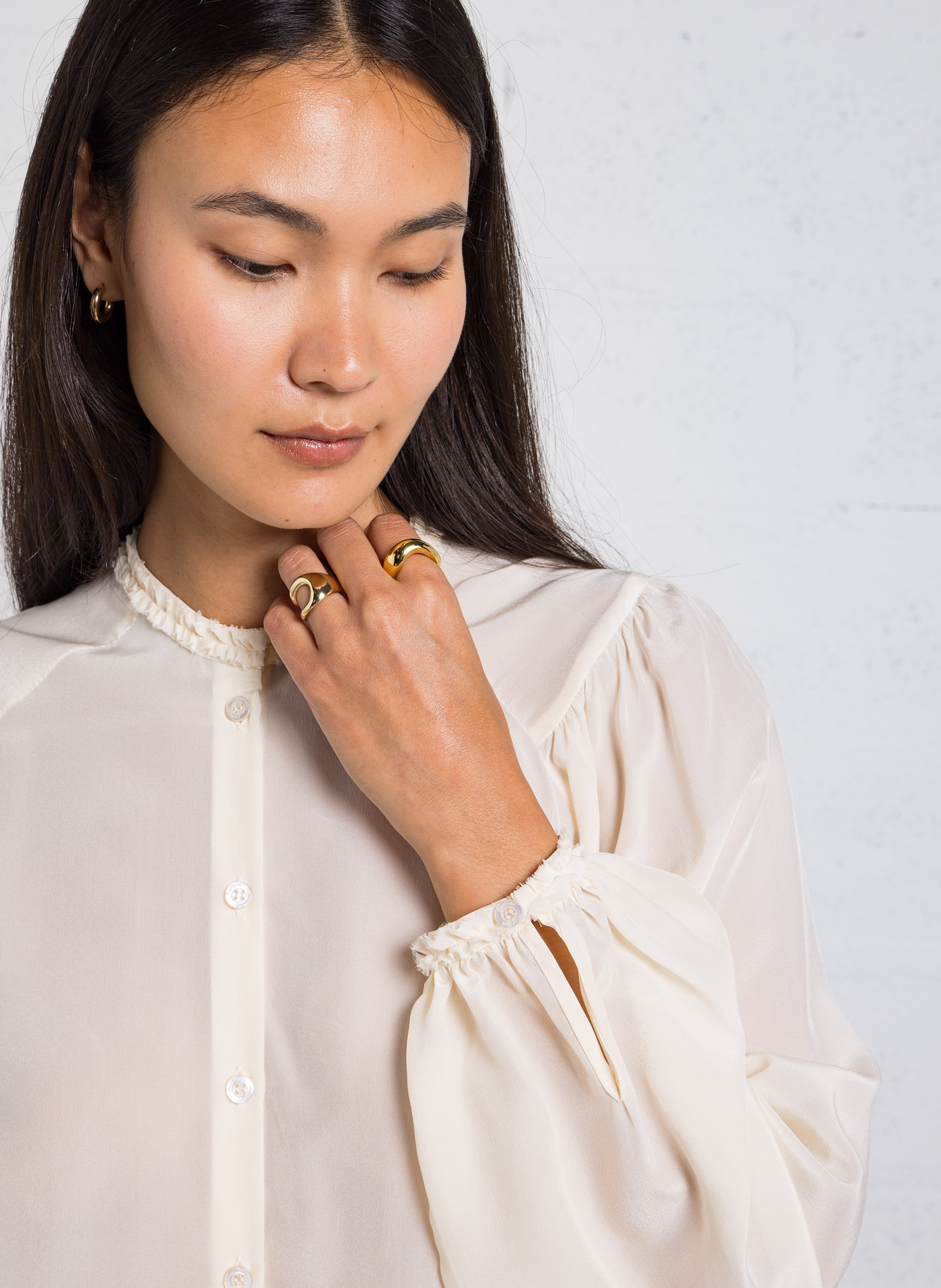 Loose-fit silk shirt MOMONI Beige