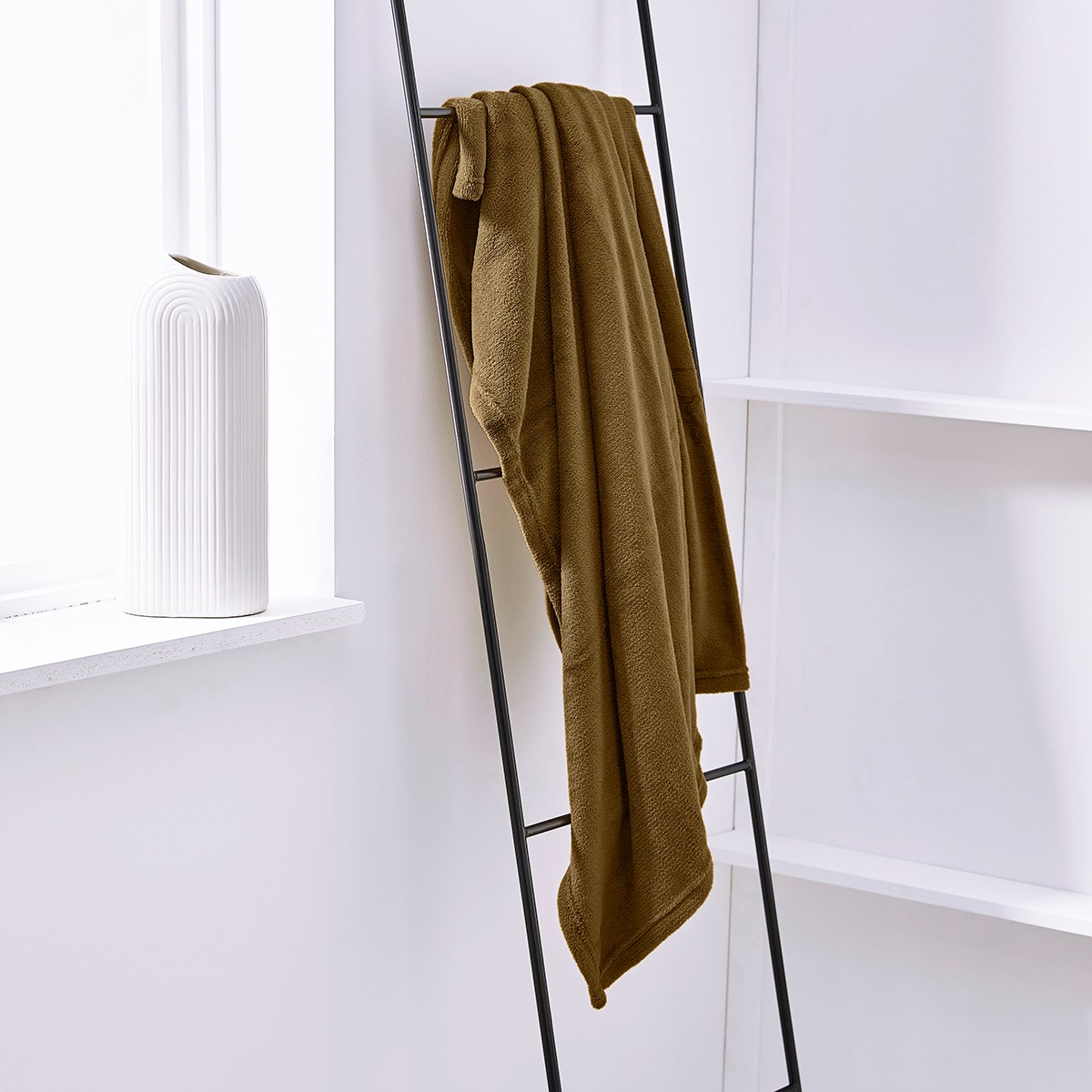 Plain throw TODAY LINGE DE MAISON Brown
