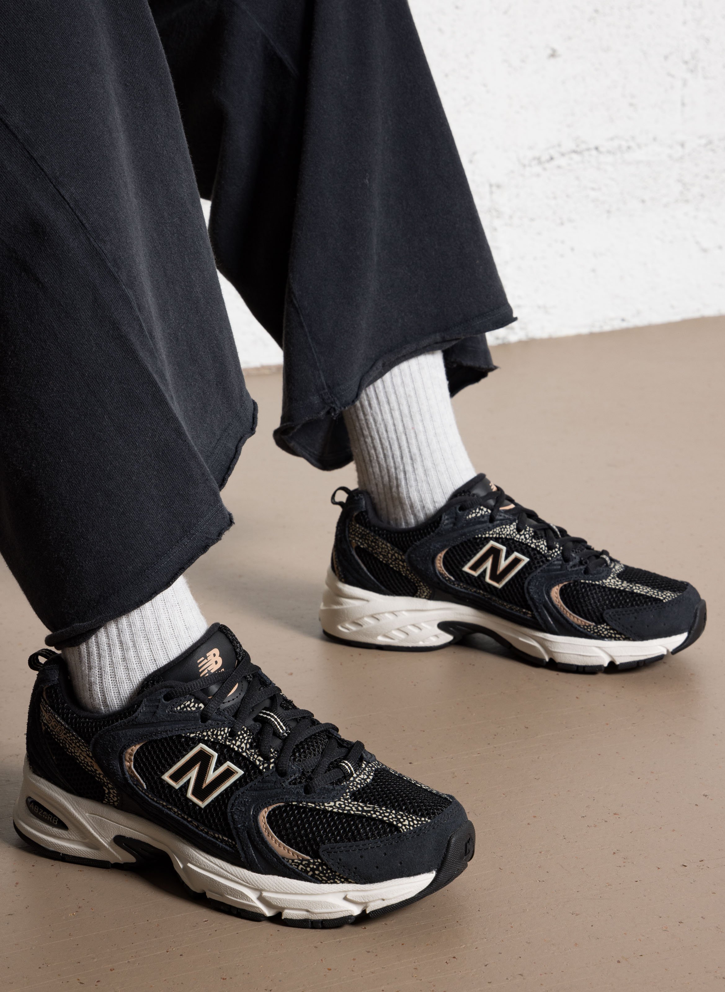 Low-top leather mix sneakers NEW BALANCE Black