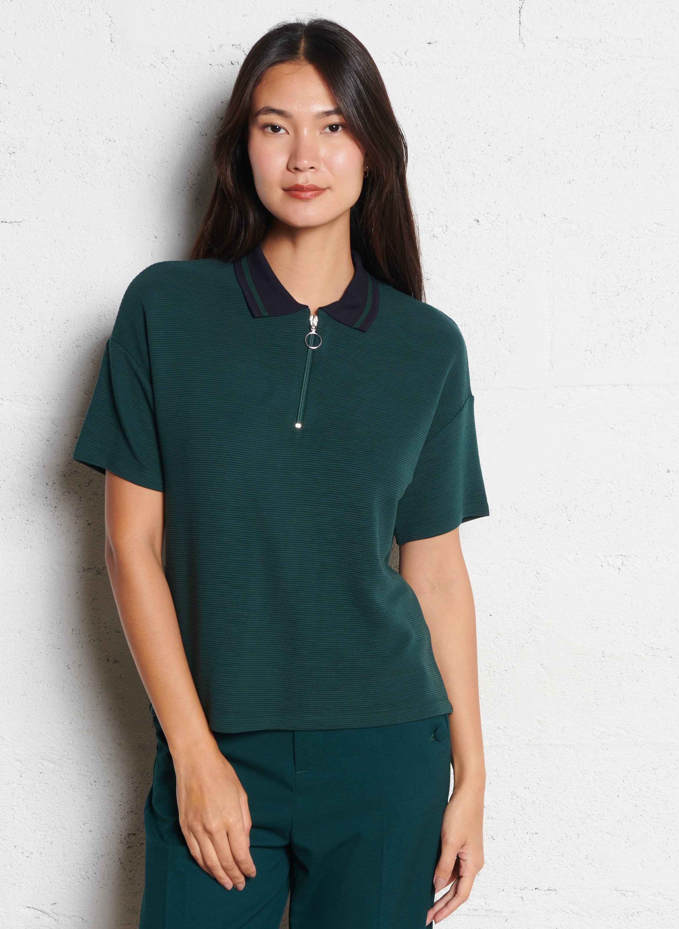Top with polo shirt collar I CODE Green