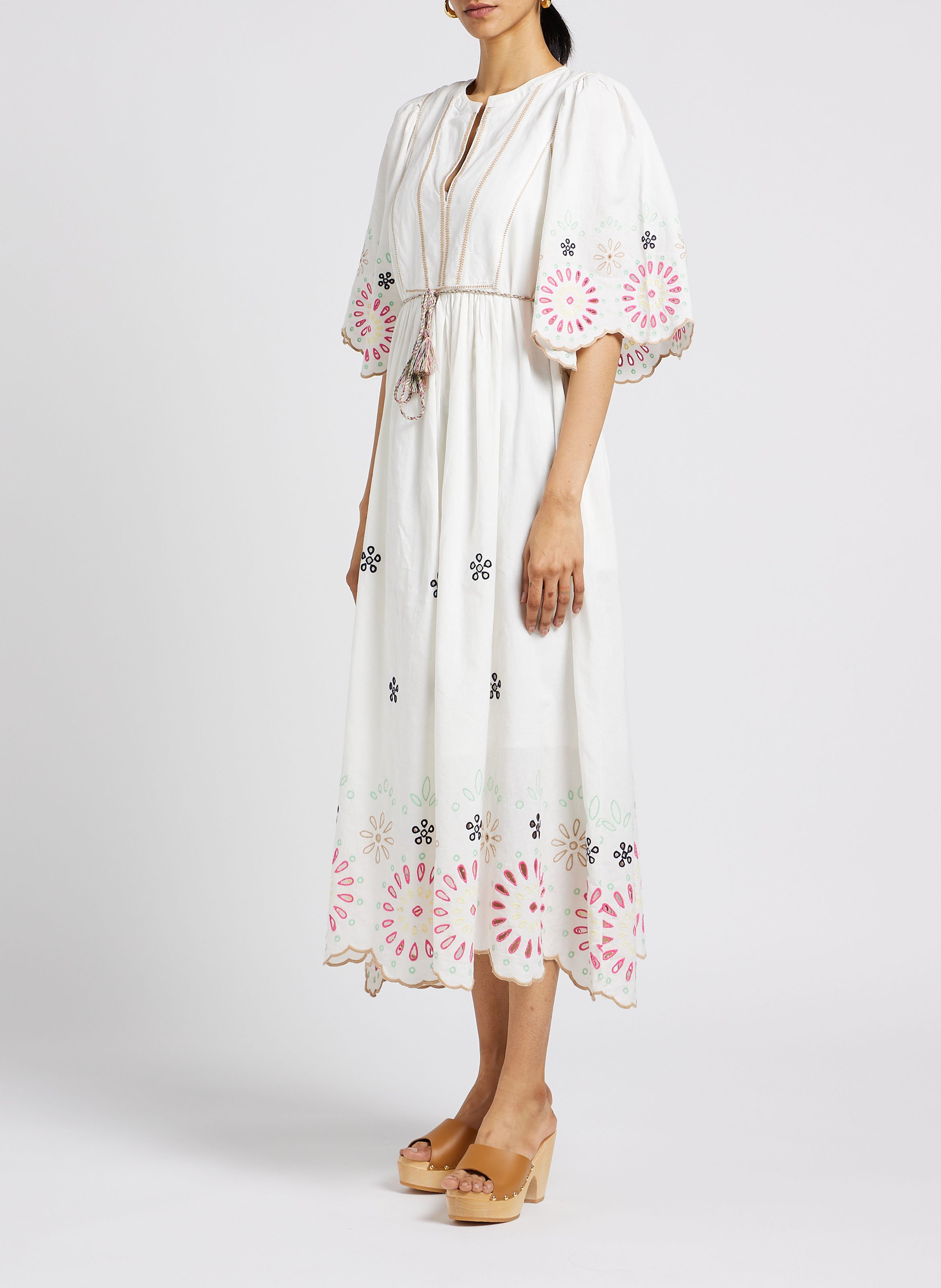 Kleid aus Baumwolle und Leinen mit farbiger Ajour-Stickerei SCOTCH AND SODA Beige