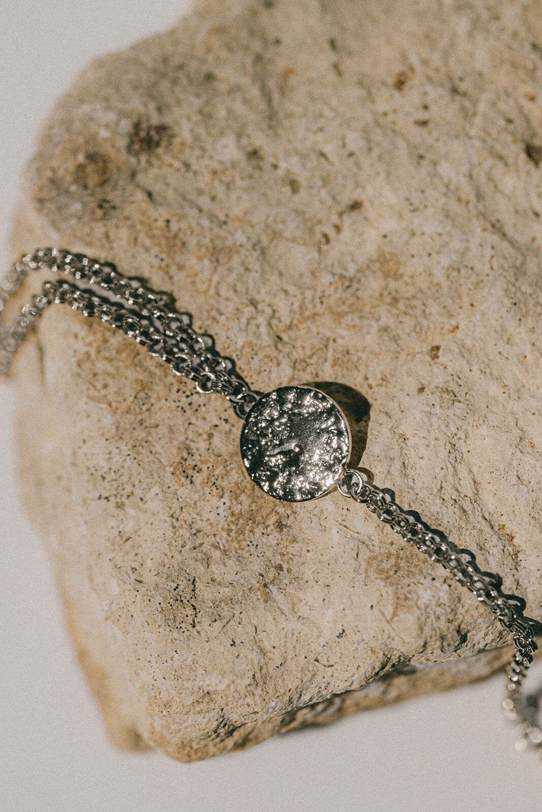 Hammered round silver-plated bracelet MONSIEUR SIMONE Silver