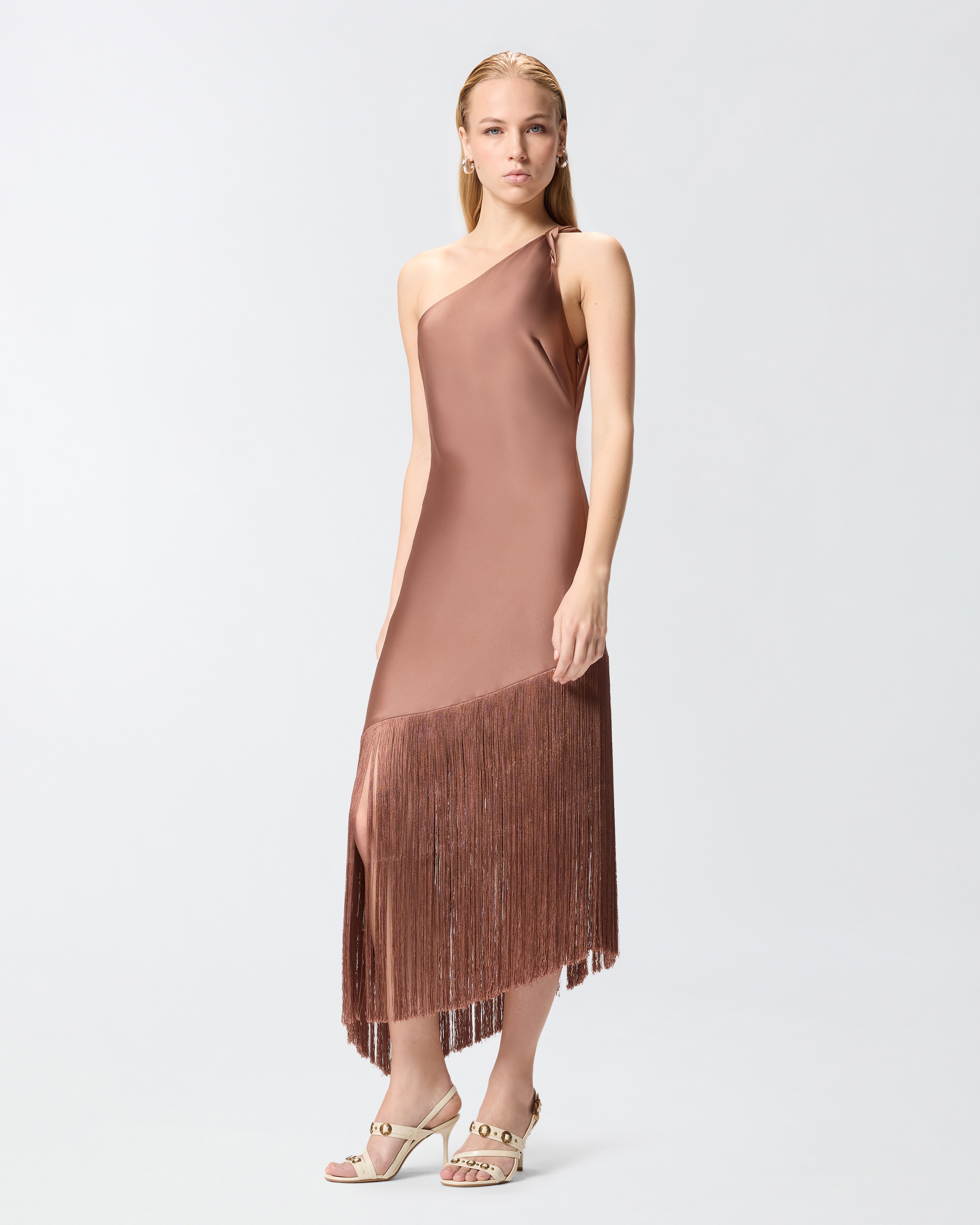 Robe courte asymétrique en satin à franges PINKO Marron