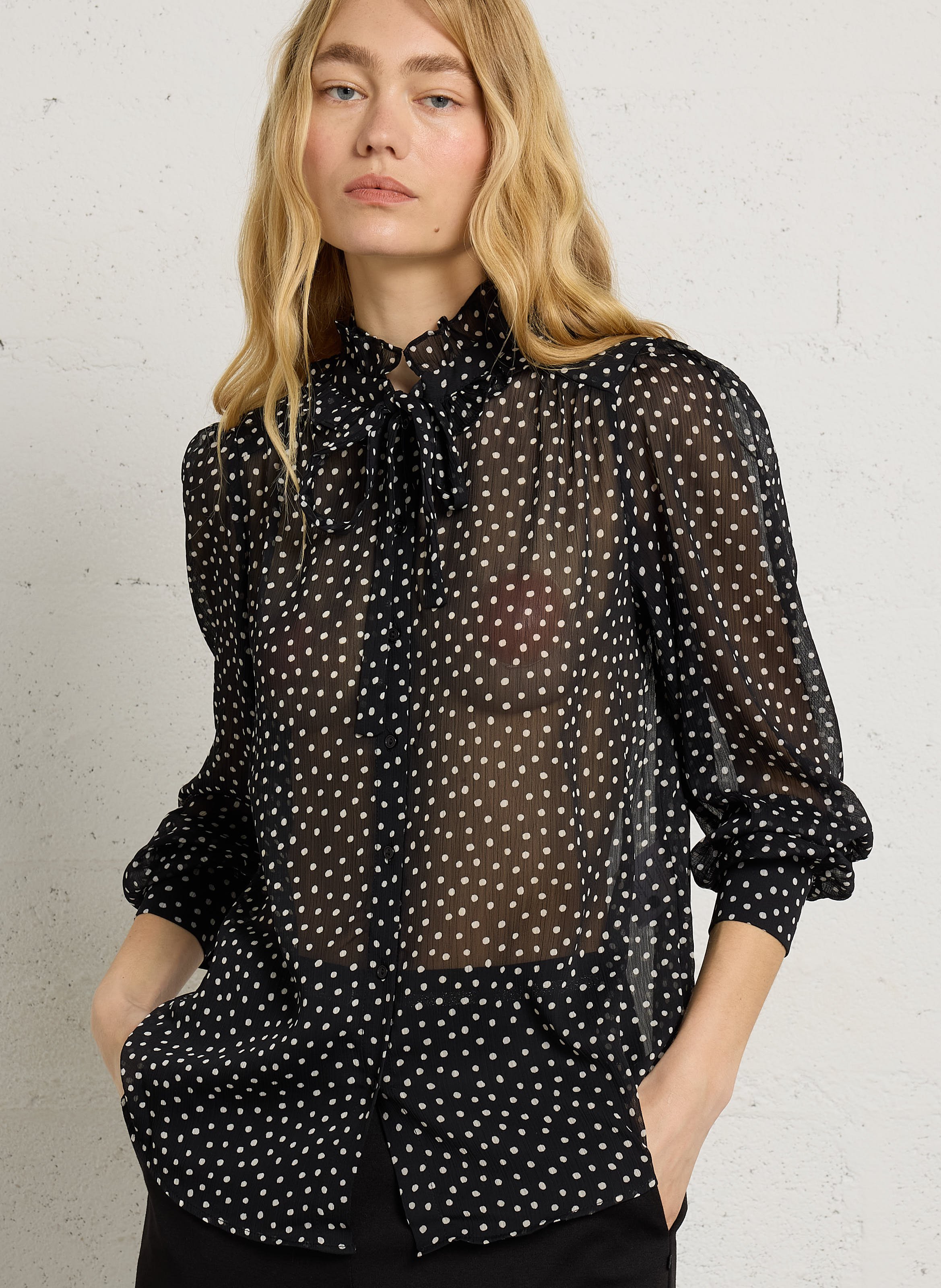 Bluse mit Volantkragen und gepunktetem Muster SUD EXPRESS