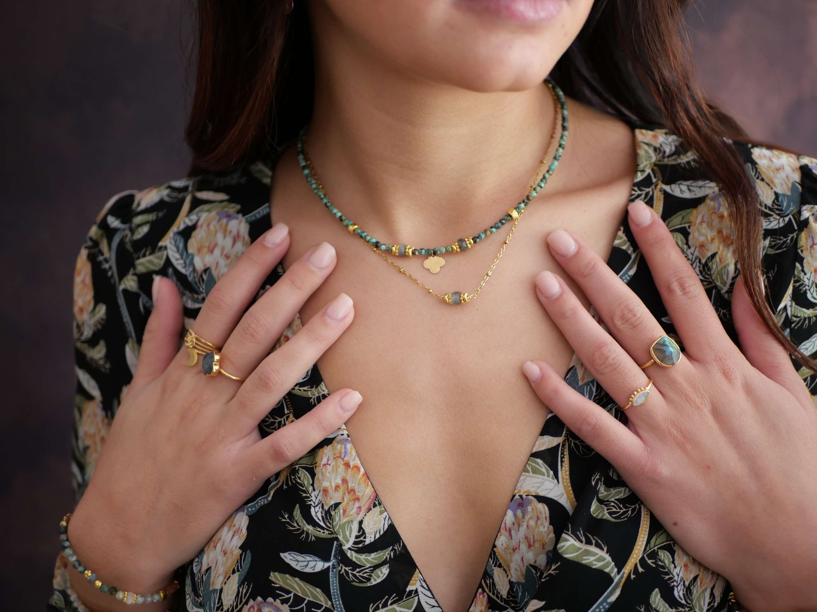 Labradorite necklace GINANDGER Grey