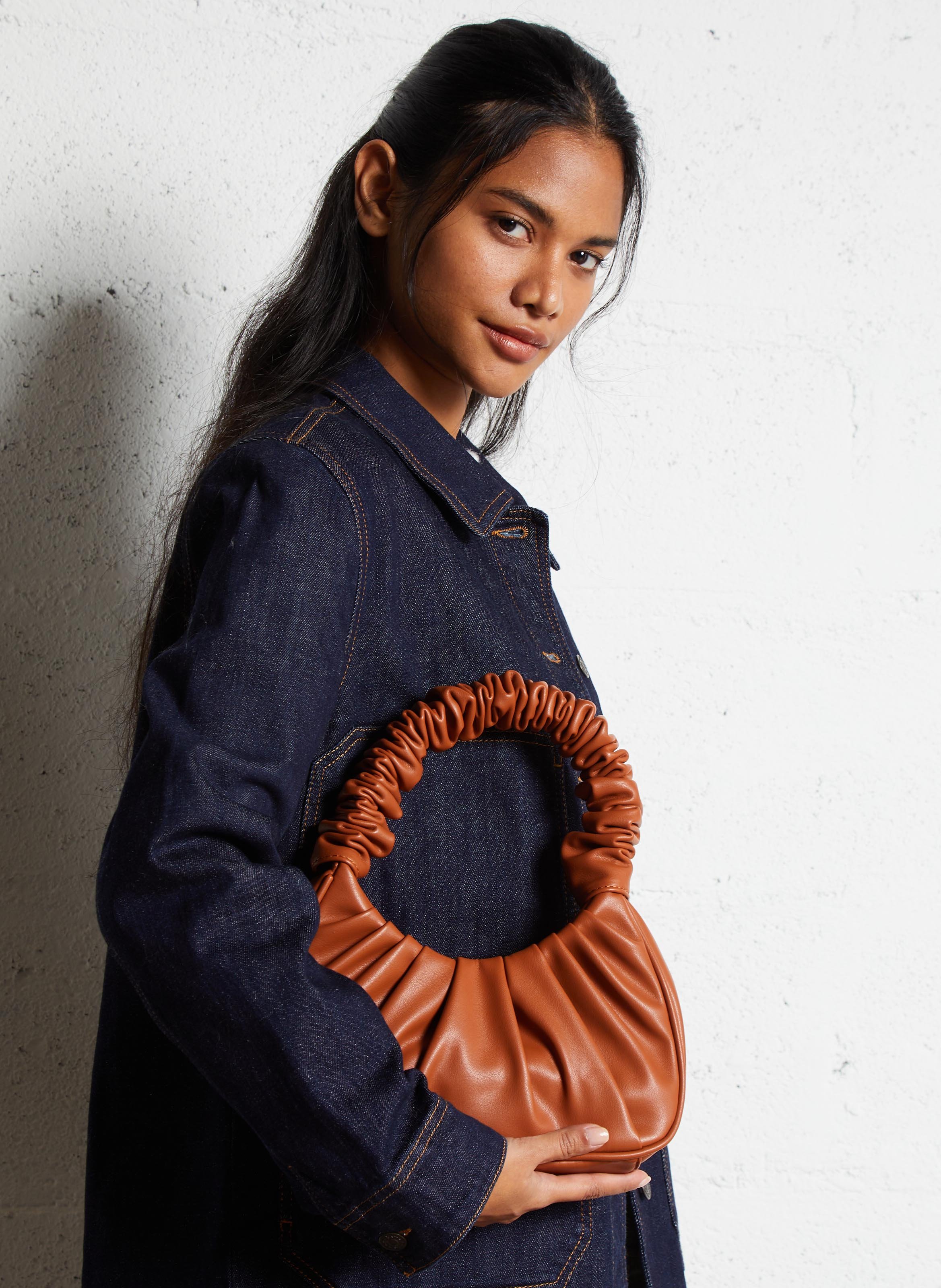 Sac à main plissé AU PRINTEMPS PARIS Marron