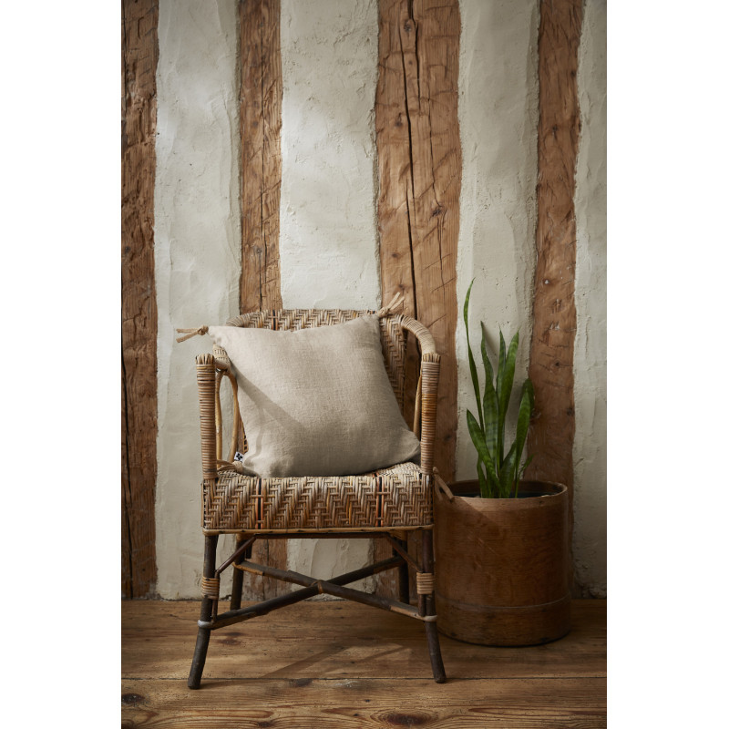 Coussin déco déhoussable 100% coton L'EFFET PAPILLON Beige